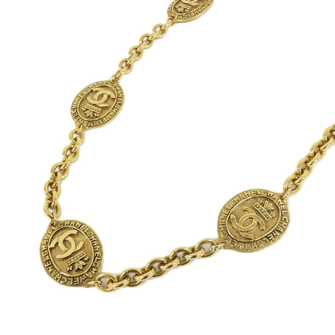 Chanel necklace: --- Catalog ---Category: SizePendant Size: 40mm x 29mm / 1.57'' x 1.14''Neck Circumference: 73 cm / 28.74''Category: DesignColor: GoldGender: WomenNecklace Type: NecklaceCategory: GeneralBrand: