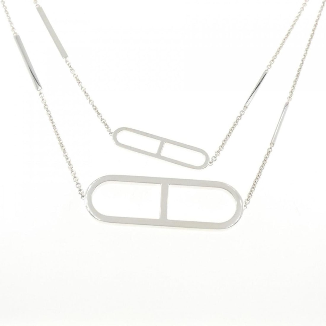 Hermes Hermès Ever Chaine d'Ancre Necklace: --- Catalog ---Category: SizeNeck Circumference: 116 cm / 45.66''Category: DesignGender: Men,WomenMaterial: Silver 925Necklace Type: NecklaceCategory: GeneralMPN: H116103BBrand: Hermes--- Item List