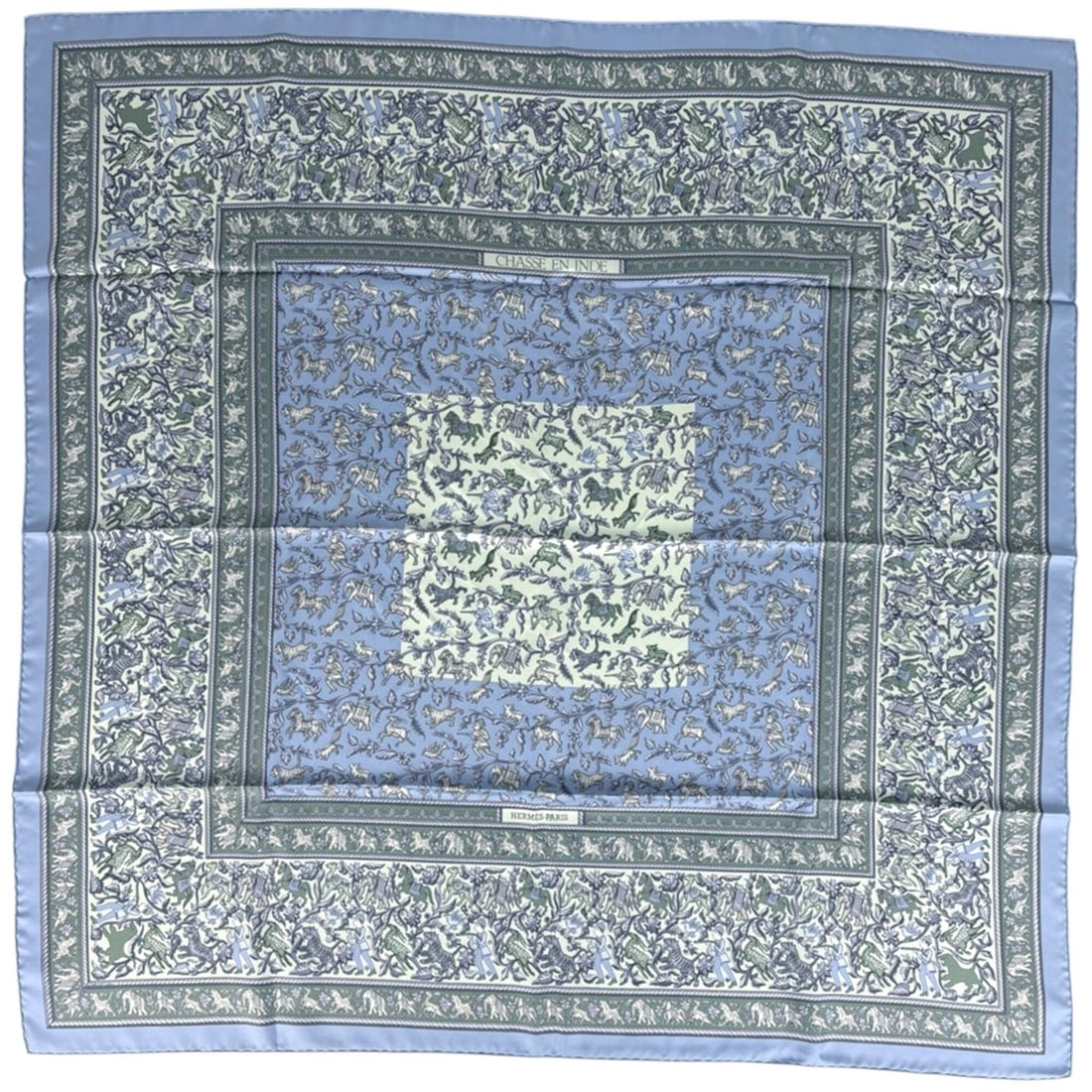 Hermes Carre 90 CHASSE EN INDE Scarf/Muffler, Indian Hunting, Elephant and Horse Pattern, Silk,: --- Catalog ---Category: SizeSize (LxW): 89cm x 89.5cm / 35.03'' x 35.23''Category: DesignType: ScarfColor: Light blue, Multi-colorGender: WomenMaterial: Silk Category: GeneralBrand: Hermes--- Item Li