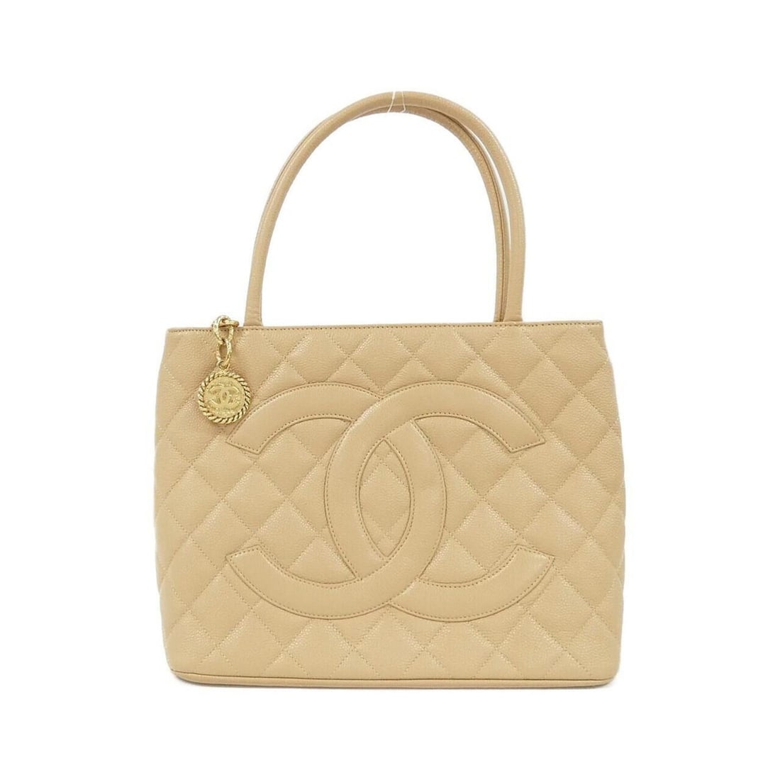 Chanel 1804 handbag: --- Catalog ---Category: SizeSize (HxWxD): 25cm x 30cm x 14cm / 9.84'' x 11.81'' x 5.51''Category: DesignType: HandbagColor: BeigeGender: WomenMaterial: Grained Calfskin Category: GeneralMPN: