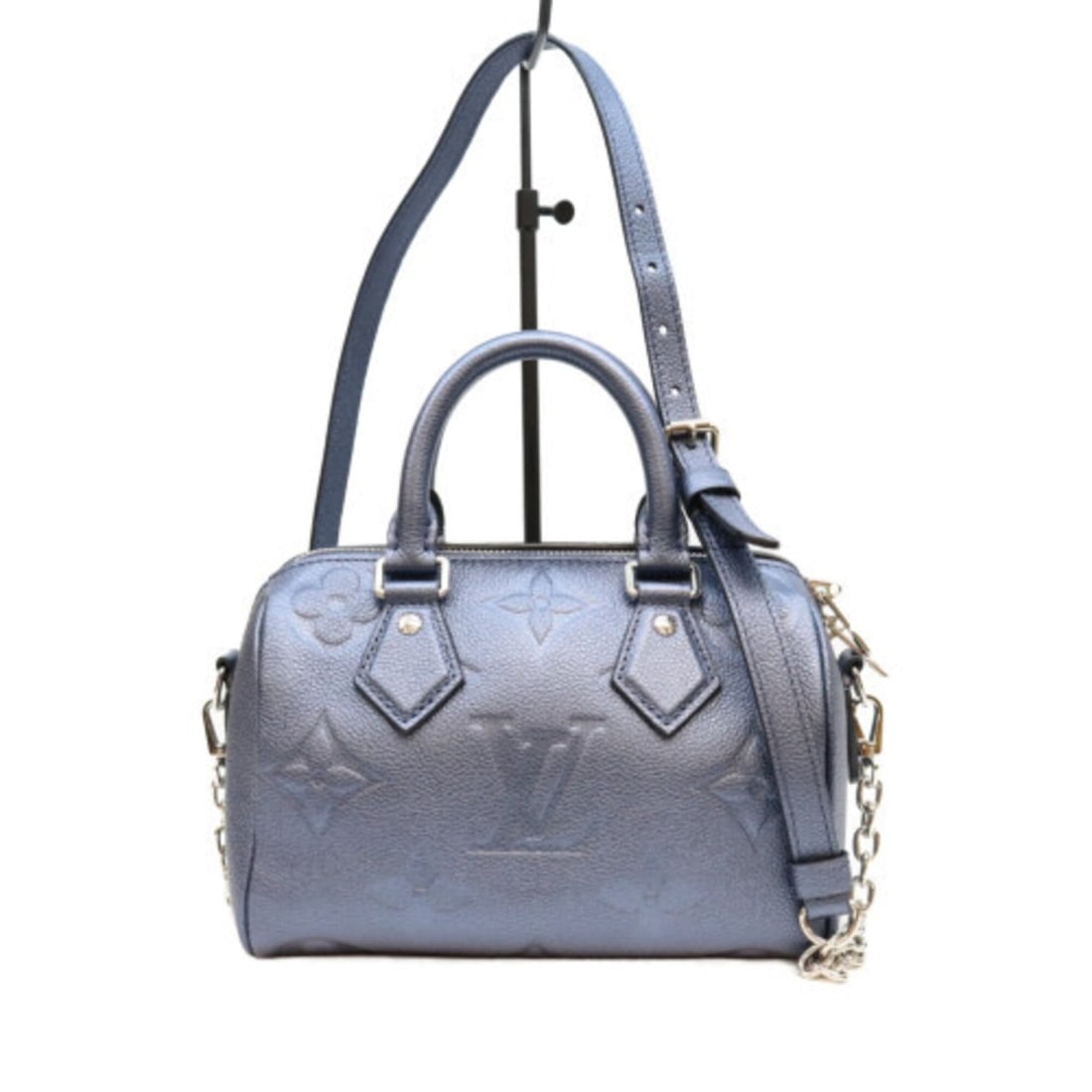LOUIS VUITTON M58958 Empreinte Metallic Blue Speedy Bandoulière 20 Boston Bag, Blue, Silver: --- Catalog ---Category: SizeSize (HxWxD): 14.5cm x 20.5cm x 11cm / 5.7'' x 8.07'' x 4.33''Category: DesignType: Boston bagColor: Metallic blueGender: WomenMaterial: Monogram Empreinte Hardware