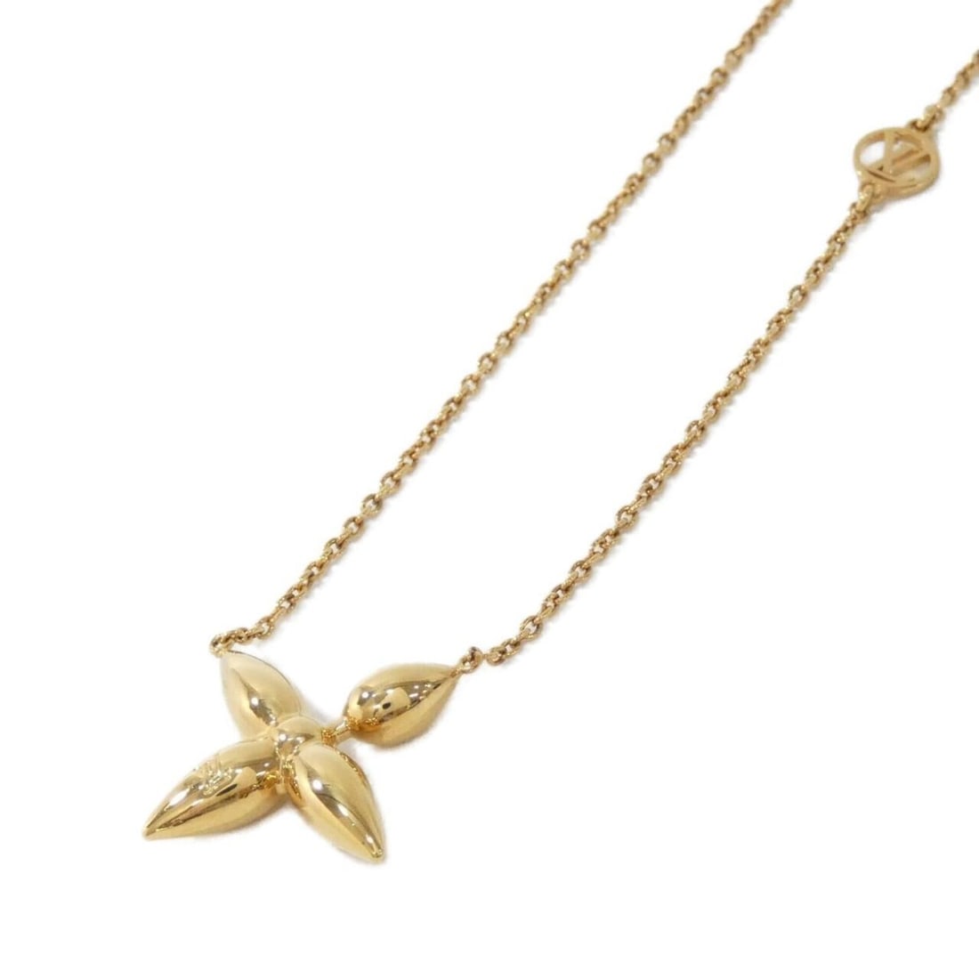 Louis Vuitton Collier Louisette M00365 Necklace: --- Catalog ---Category: SizePendant Size: 20mm x 20mm / 0.78'' x 0.78''Neck Circumference: 40 cm - 45 cm / 15.74'' - 17.71''Category: DesignColor: GoldGender: WomenNecklace Type: NecklaceCategory: Ge