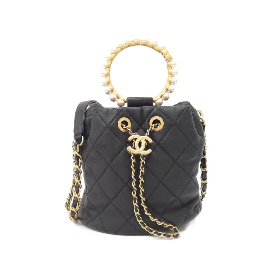 Chanel AS2608 Shoulder Bag: --- Catalog ---Category: SizeSize (HxWxD): 17cm x 17cm x 13cm / 6.69'' x 6.69'' x 5.11''Category: DesignType: Shoulder bagColor: BlackGender: WomenMaterial: Leather Hardware Color: Matte