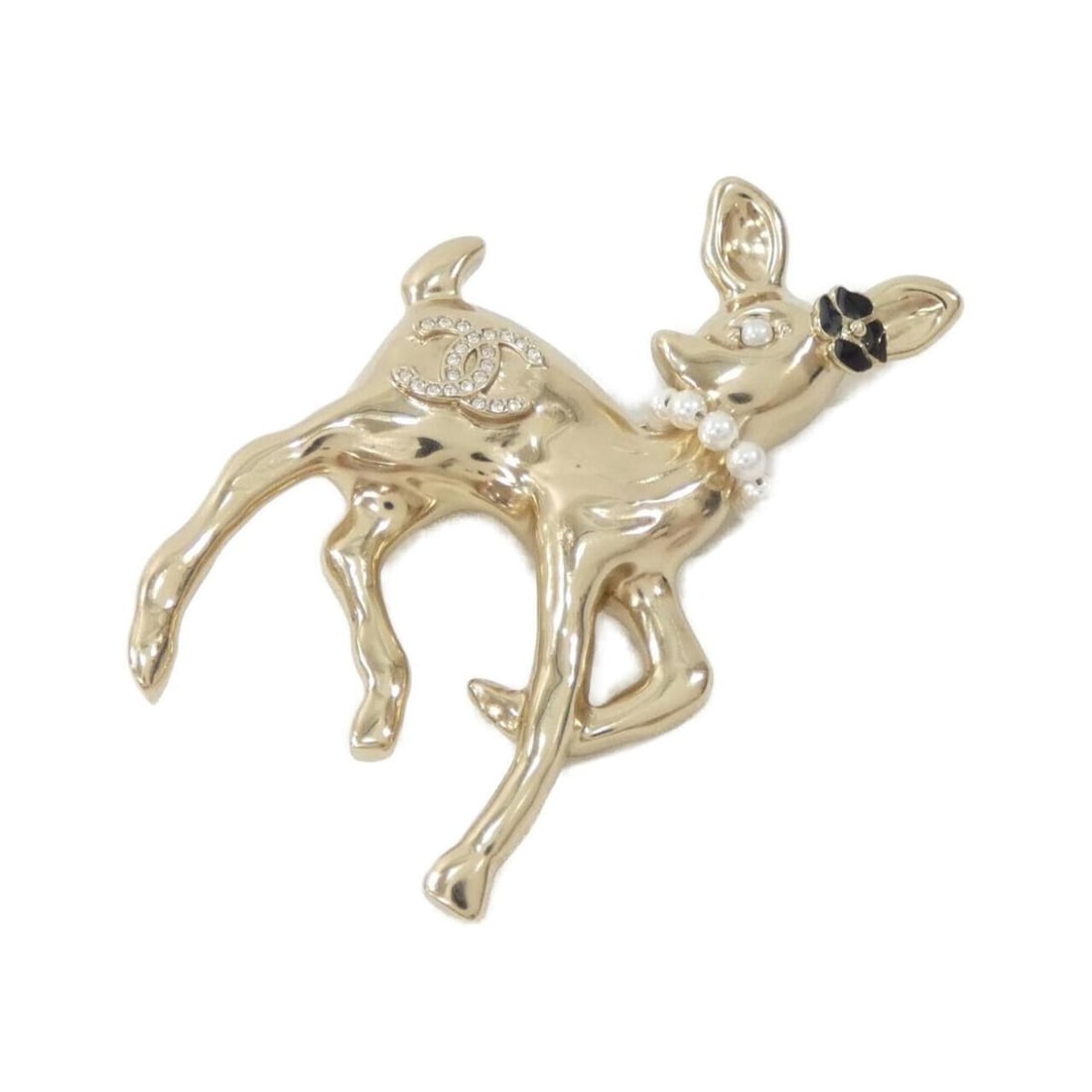 Chanel ABF294 Brooch: --- Catalog ---Category: SizeSize (HxWxD): 6.4cm x 4cm / 2.51'' x 1.57''Category: DesignType: BroochColor: Black, Gold, WhiteGender: WomenCategory: GeneralMPN: ABF294Brand: Chanel--- Item List