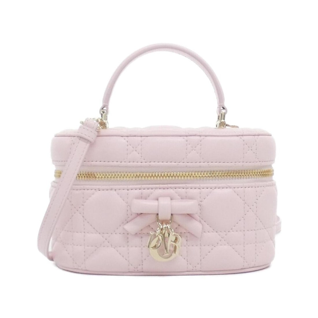 Christian Dior MINI VANITY S2603OUQA Handbag: --- Catalog ---Category: SizeSize (HxWxD): 10.5cm x 17cm x 8cm / 4.13'' x 6.69'' x 3.14''Category: DesignType: HandbagColor: PinkGender: WomenMaterial: Leather Leather/Fur Type: LambskinCategory: