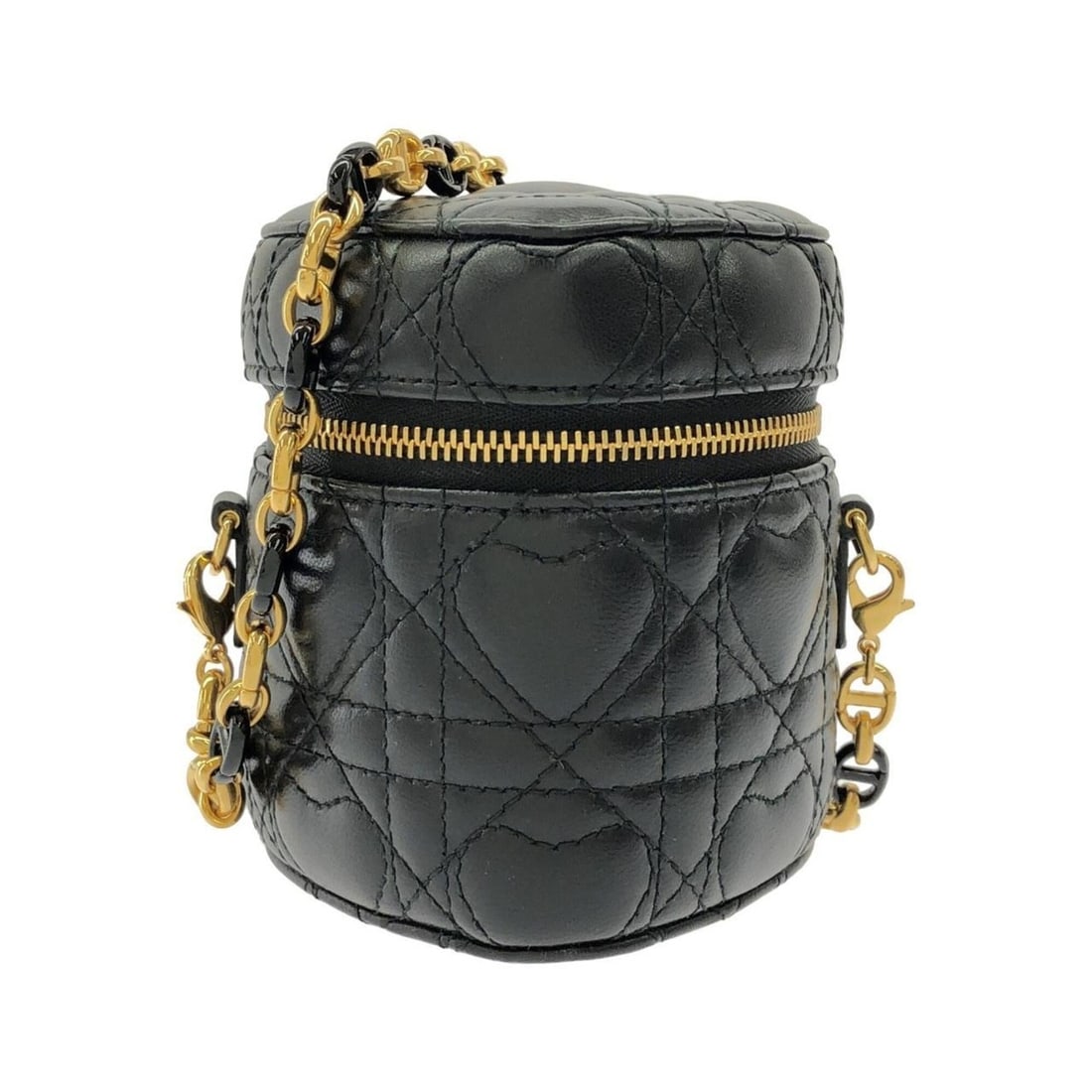 Christian Dior DIORAMOUR Caro S5191UNIQ Shoulder Bag: --- Catalog ---Category: SizeSize (HxWxD): 10cm x 10cm x 9cm / 3.93'' x 3.93'' x 3.54''Category: DesignType: Shoulder bagColor: BlackGender: WomenMaterial: Leather Leather/Fur Type: LambskinCategory: