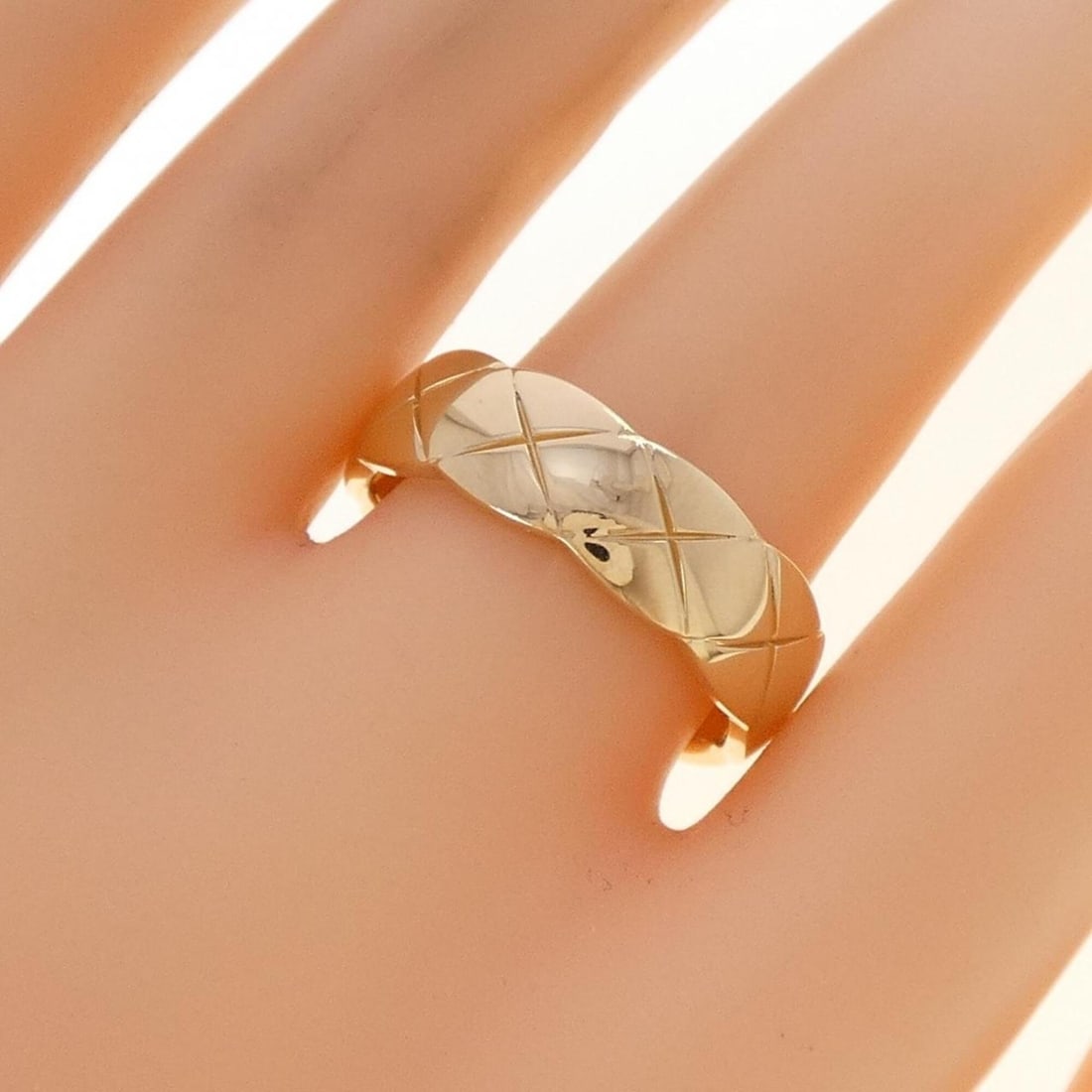 Chanel Coco Crush Medium Ring - 4