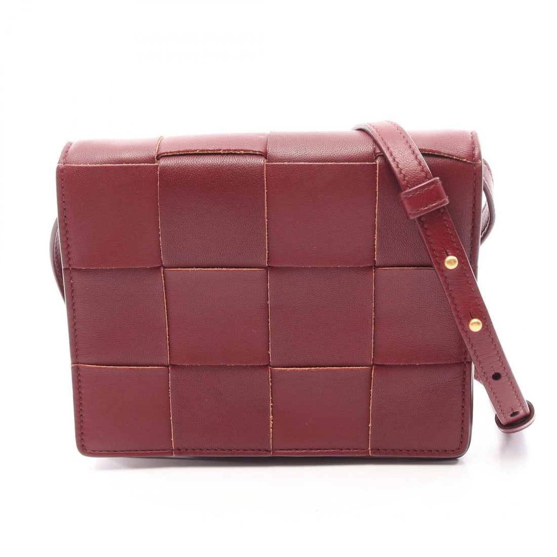 Bottega Veneta Maxi Intrecciato Cassette Mini Shoulder Bag/Handbag, Leather, Women's, Bordeaux: --- Catalog ---Category: SizeSize (HxWxD): 13cm x 16cm x 4cm / 5.11'' x 6.29'' x 1.57''Category: DesignType: Handbag, Shoulder bagColor: BordeauxGender: WomenMaterial: Leather Category: GeneralBrand: 