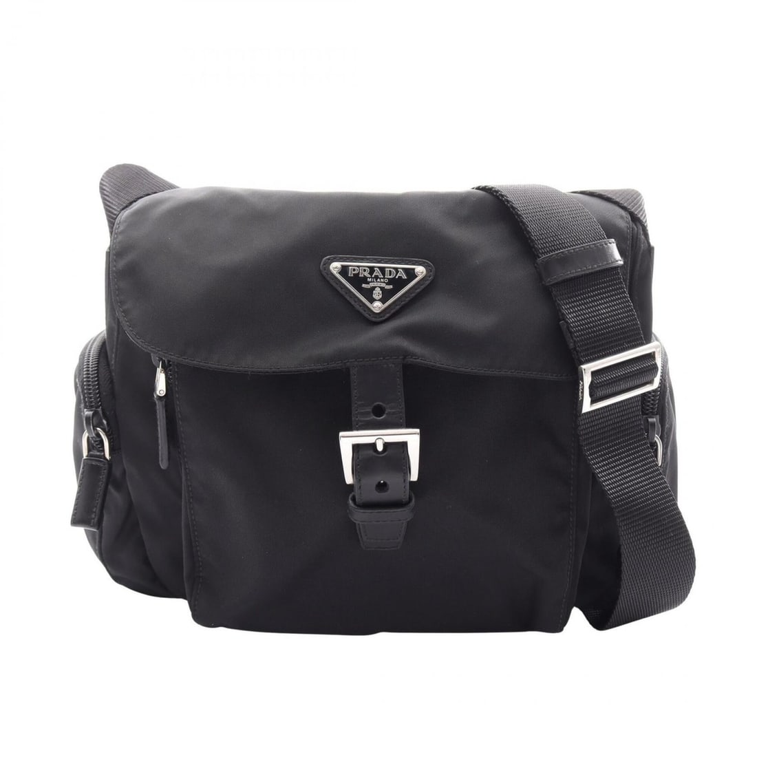 Prada TESSUTO CALF Shoulder Bag/Handbag, Nylon and Leather, Women's, Black (BT0501): --- Catalog ---Category: SizeSize (HxWxD): 21cm x 23cm x 10cm / 8.26'' x 9.05'' x 3.93''Category: DesignType: Handbag, Shoulder bagColor: BlackGender: WomenMaterial: Nylon , Leather Category: GeneralM