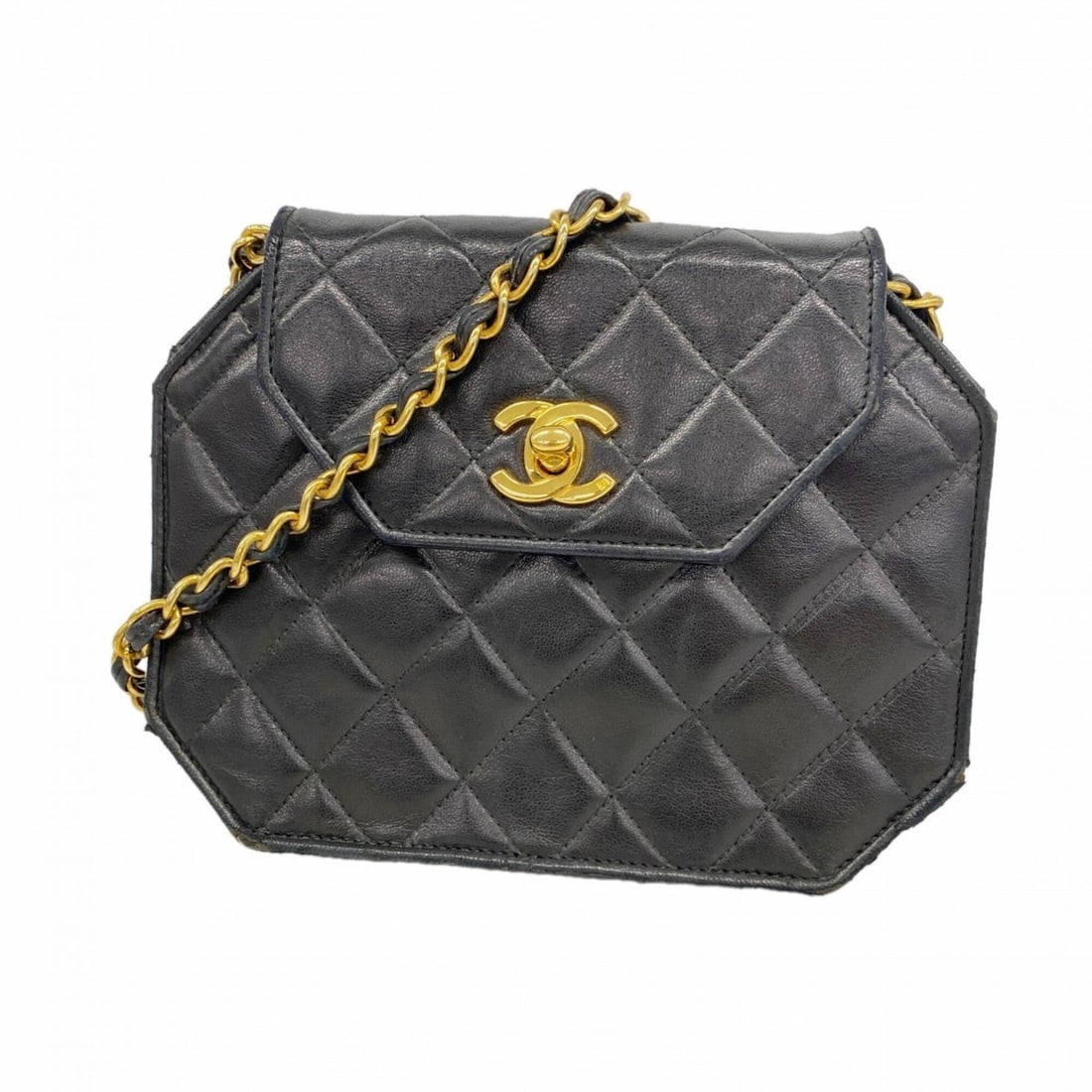 Chanel Matelassé Chain Shoulder Bag, Lambskin, Black, Women's: --- Catalog ---Category: SizeSize (HxWxD): 15cm x 19cm x 4.5cm / 5.9'' x 7.48'' x 1.77''Category: DesignType: Shoulder bagColor: BlackGender: WomenMaterial: Leather Hardware Color: GoldLeather/Fur Typ