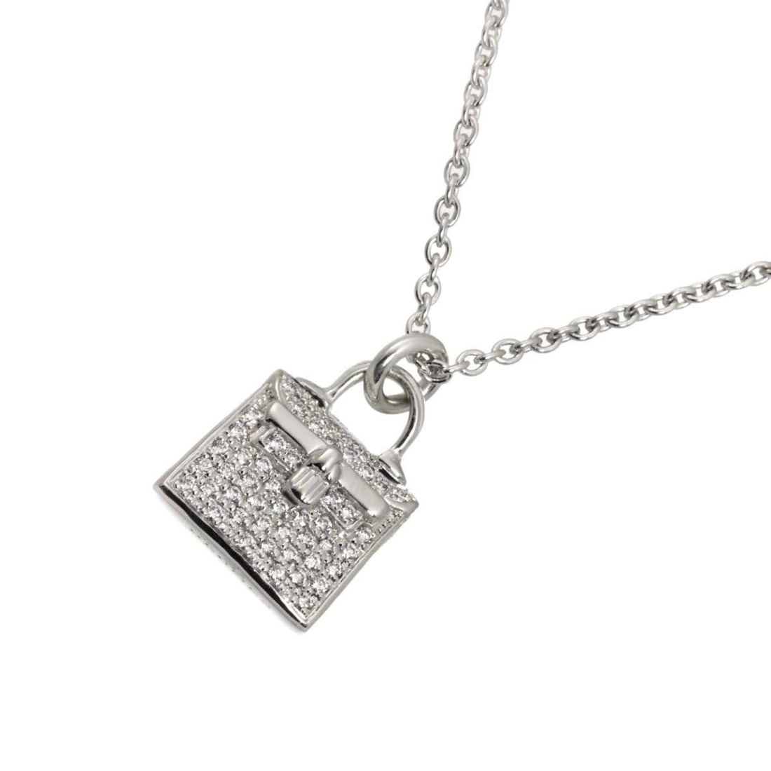 Hermes Amulette Kelly Diamond Necklace 0.21ct 40cm 18K WG White Gold 750: --- Catalog ---Category: SizePendant Size: 15mm x 11.7mm / 0.59'' x 0.46''Neck Circumference: 40 cm / 15.74''Category: DesignGender: WomenMaterial: White gold (18K)Necklace Type: NecklaceCategory: Gen