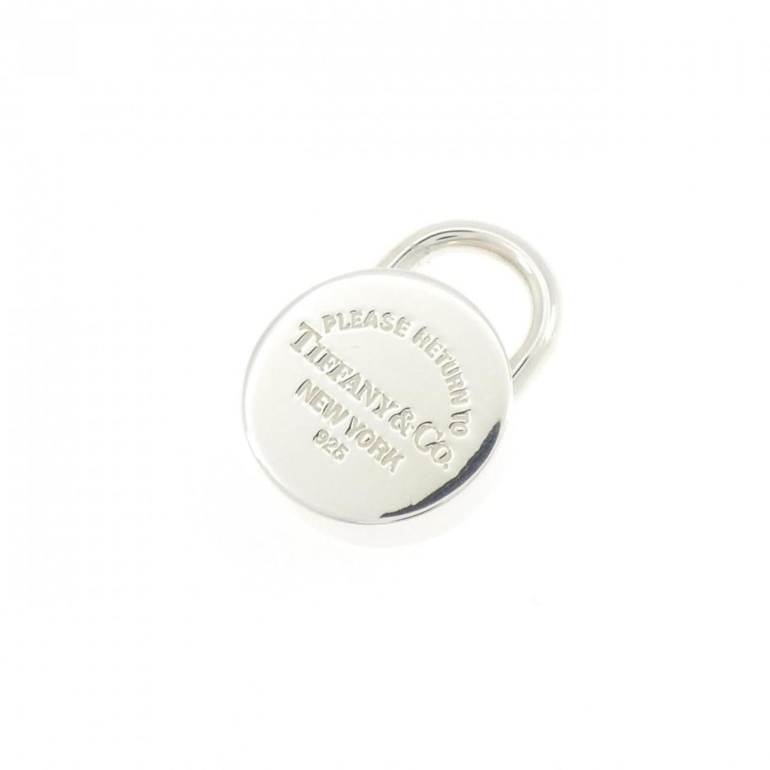 Tiffany & Co. Return to pendant: --- Catalog ---Category: SizePendant Size: 20.4mm x 15mm / 0.8'' x 0.59''Category: DesignGender: WomenMaterial: Silver 925Necklace Type: PendantCategory: GeneralBrand: Tiffany--- Item List