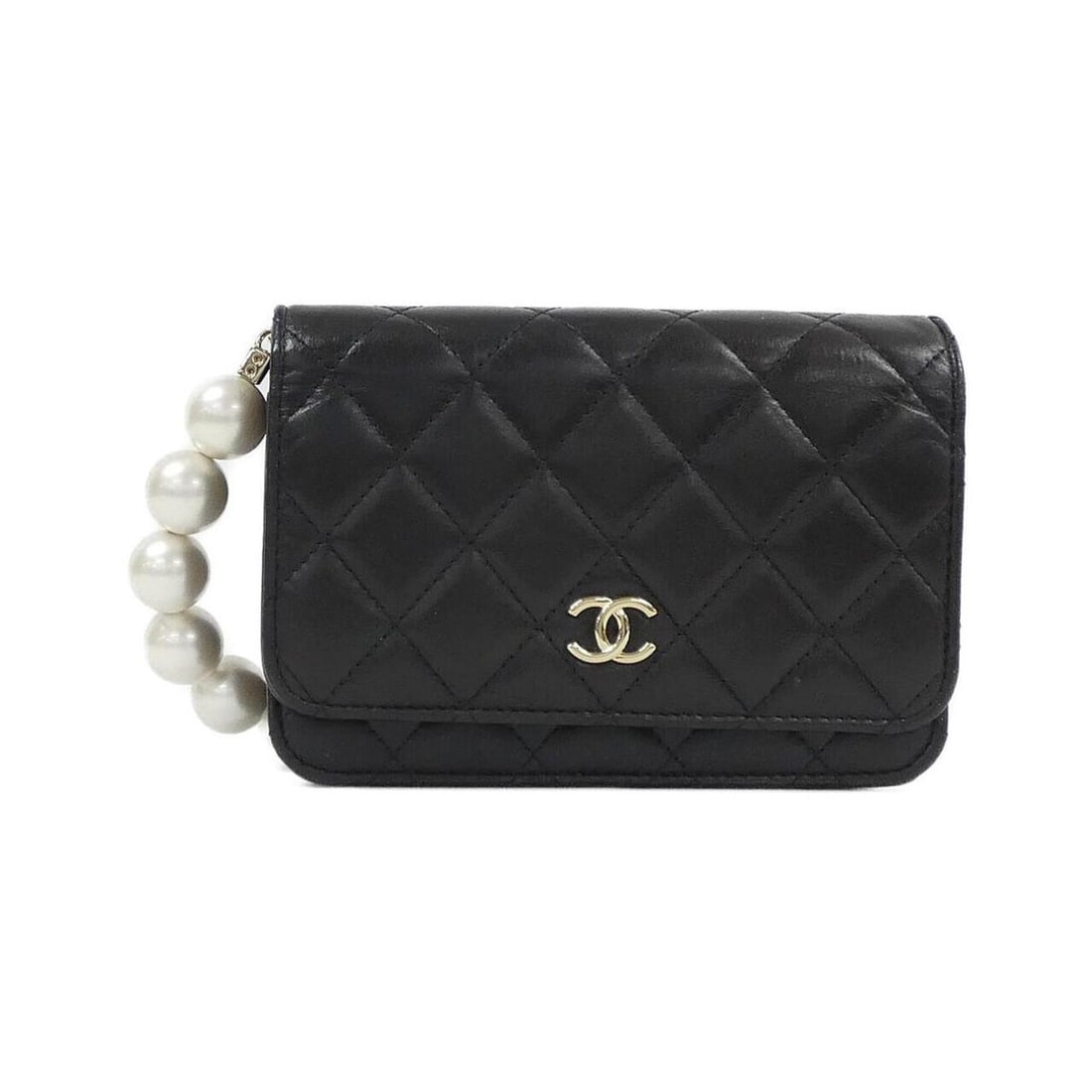 Chanel AP1839 Wallet Chain: --- Catalog ---Category: SizeSize (HxWxD): 11cm x 15.5cm x 3cm / 4.33'' x 6.1'' x 1.18''Category: DesignType: Chain/Shoulder walletColor: BlackGender: WomenMaterial: Artificial pearl , Leather Leather