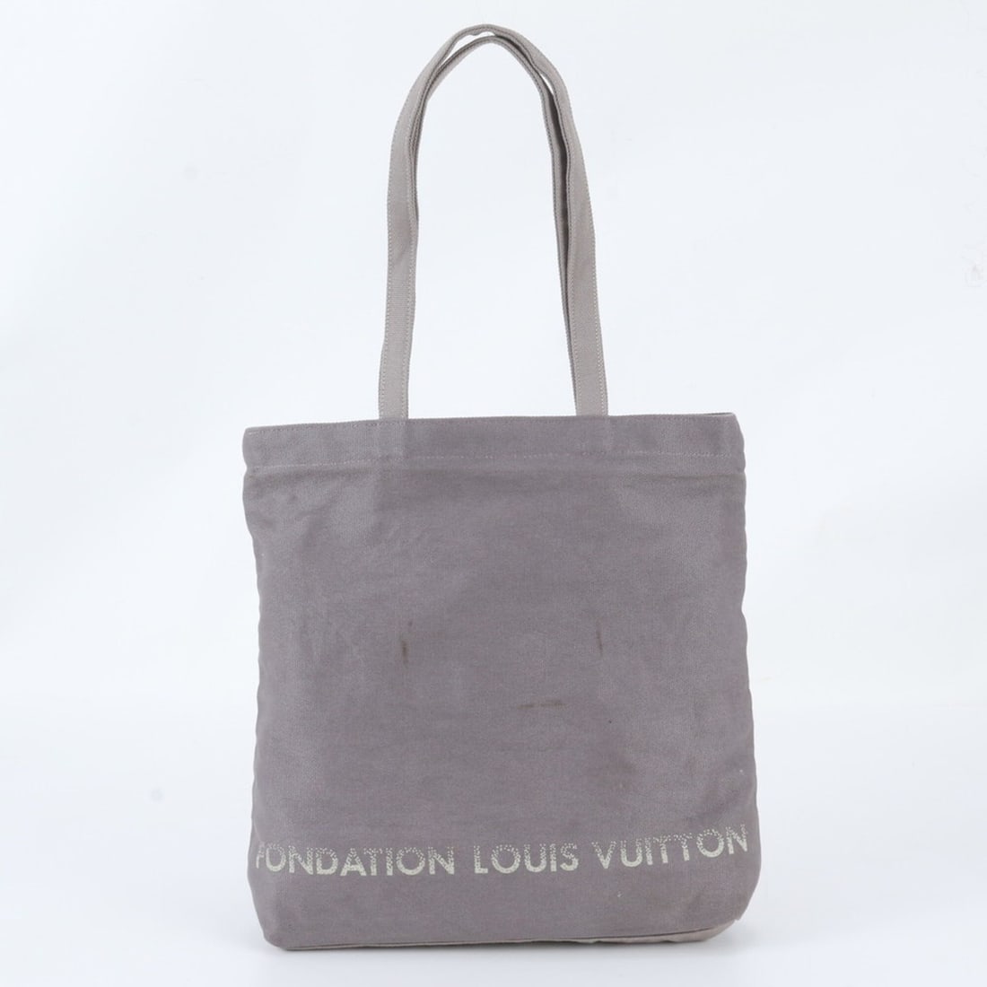 Louis Vuitton Museum Limited Edition Fondation Pocket Tote Bag, Handbag, Shoulder Gray, Men's: --- Catalog ---Category: SizeSize (HxWxD): 37cm x 32cm x 8cm / 14.56'' x 12.59'' x 3.14''Category: DesignType: Shoulder bag, Tote bagColor: GrayGender: Men,WomenCategory: GeneralBrand: Louis Vuitton--