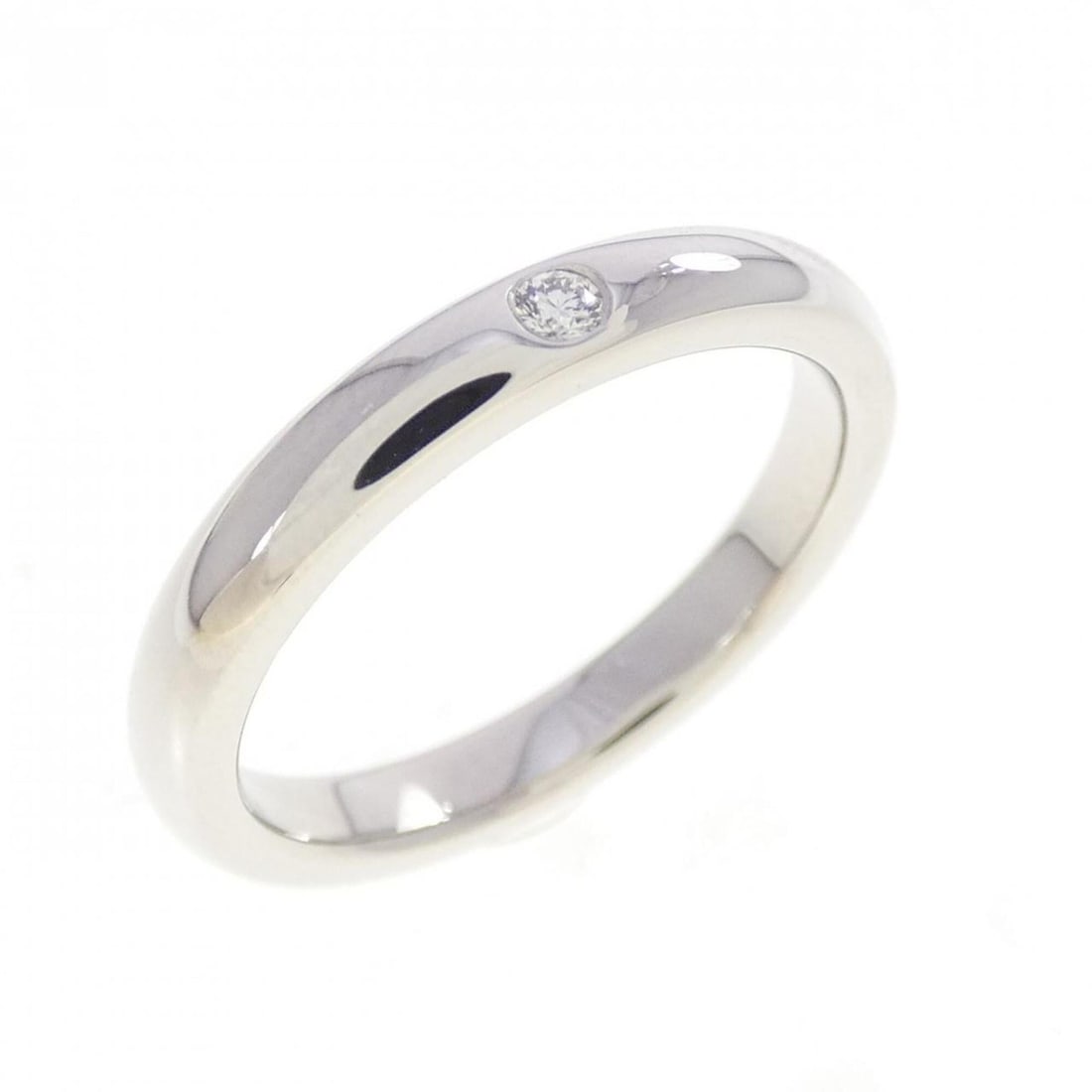 Tiffany Stacking Band Ring: --- Catalog ---Category: SizeJP Size: 9US Size: 5Category: DesignType: Band ringGender: WomenMaterial: Platinum 950Category: GeneralMPN: 60016398Brand: Tiffany--- Item List ---Section: