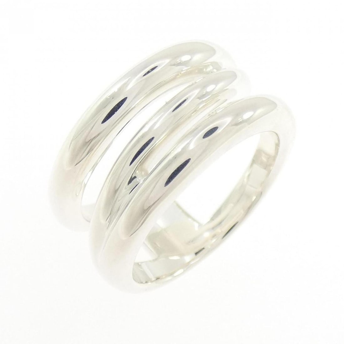 Tiffany Open Diagonal Ring: --- Catalog ---Category: SizeJP Size: 11US Size: 6Category: DesignType: Band ringGender: WomenMaterial: Silver 925Category: GeneralBrand: Tiffany--- Item List ---Section: ConditionRanking: Rank SA