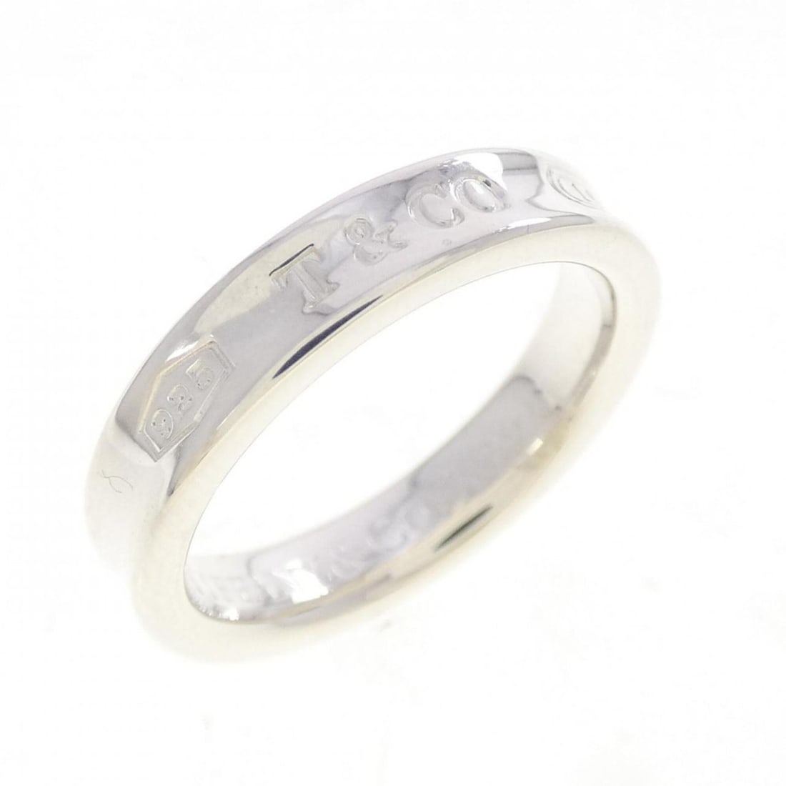 Tiffany & Co. 1837 Narrow Ring: --- Catalog ---Category: SizeJP Size: 9US Size: 5Category: DesignType: Band ringGender: WomenMaterial: Silver 925Category: GeneralMPN: 60126372Brand: Tiffany--- Item List ---Section: