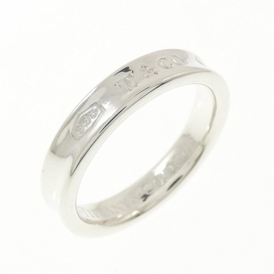 Tiffany & Co. 1837 Narrow Ring: --- Catalog ---Category: SizeJP Size: 13US Size: 6.5Category: DesignType: Band ringGender: WomenMaterial: Silver 925Category: GeneralMPN: 60126372Brand: Tiffany--- Item List ---Section: