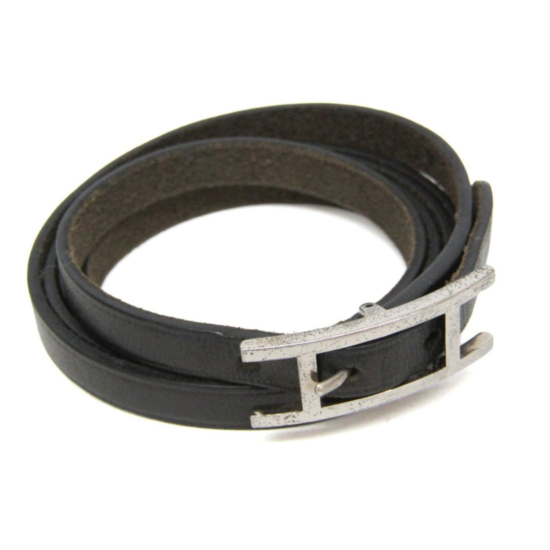 Hermes Hapi 4-row Bracelet Choker Leather,Metal Bangle Silver,Black: --- Catalog ---Category: SizeWidth: 7mm / 0.27''Length: 15cm - 18cm / 5.9'' - 7.08''Weight: 13.3g / 0.46oz.Total Length: 87cm / 34.25''Category: DesignType: BangleColor: Black, SilverStone: No StoneSt