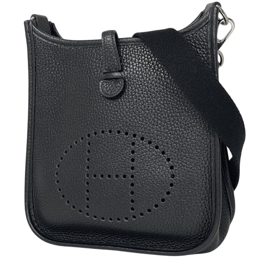 Hermes Evelyne TPM Shoulder Bag, Amazon Pochette Mini, Perforated, Taurillon Clemence Leather,: --- Catalog ---Category: SizeSize (HxWxD): 18cm x 17.5cm x 5.5cm / 7.08'' x 6.88'' x 2.16''Category: DesignType: Pochette, Shoulder bagColor: BlackGender: WomenMaterial: Taurillon clemence leather Cat