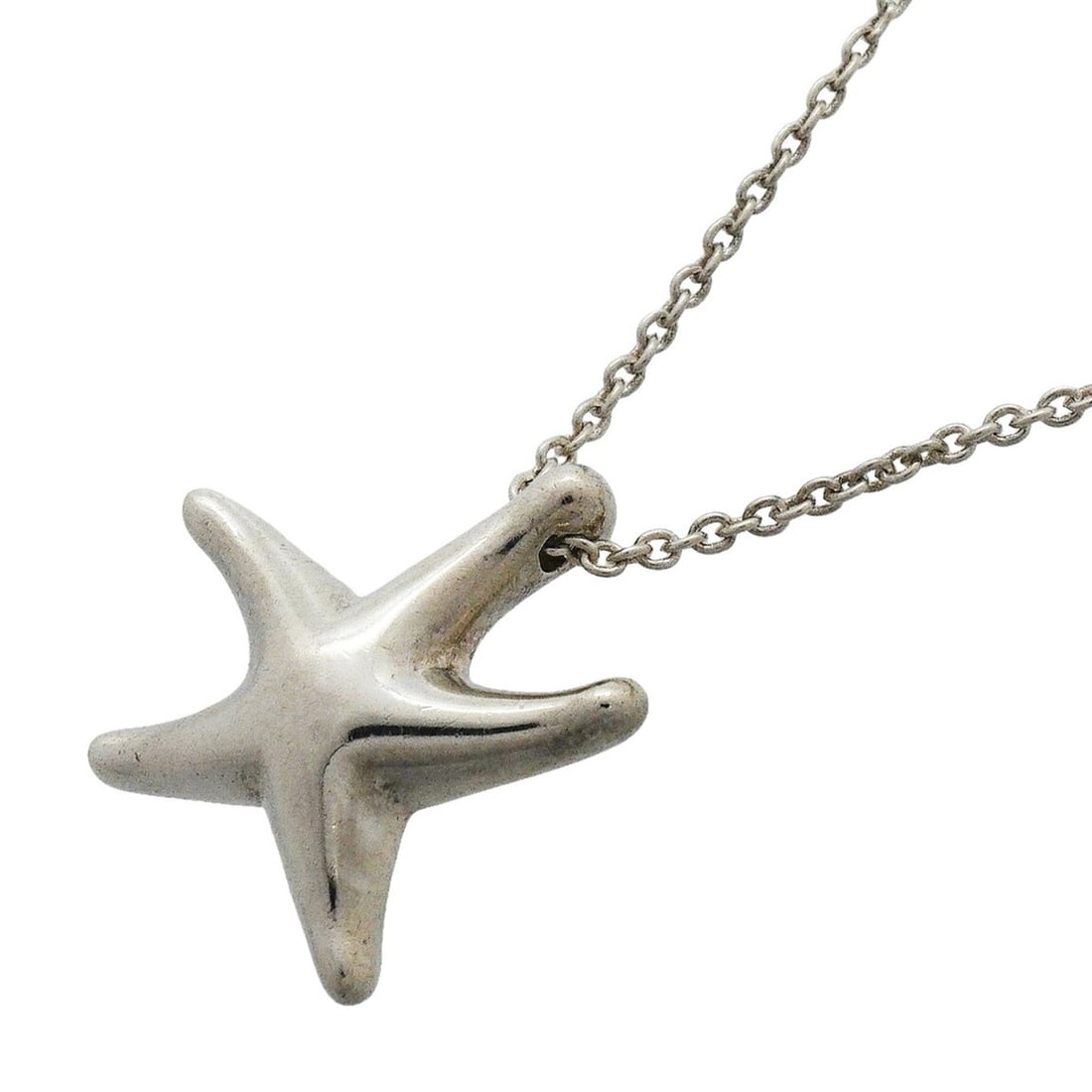 Tiffany & Co. Starfish Necklace, Sterling Silver 925, Women's, P3171653: --- Catalog ---Category: SizePendant Size: 15.4mm x 14.6mm / 0.6'' x 0.57''Neck Circumference: 40.5 cm / 15.94''Category: DesignGender: WomenMaterial: Silver 925Necklace Type: NecklaceCategory: Genera