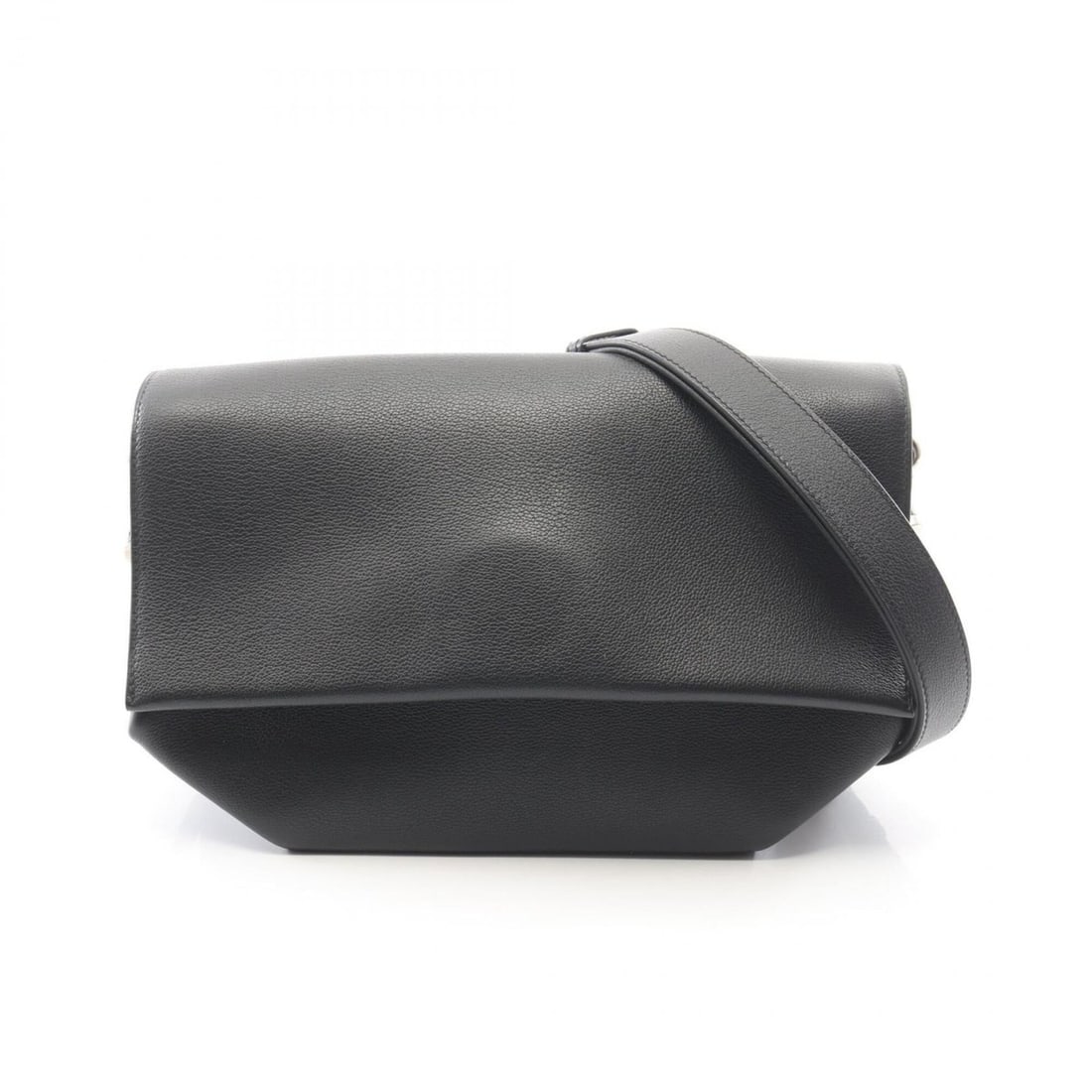 Hermes Opli 28 Shoulder Bag/Handbag, Taurillon Novillo Leather, Women's, Black: --- Catalog ---Category: SizeSize (HxWxD): 17.5cm x 17cm x 10cm / 6.88'' x 6.69'' x 3.93''Category: DesignType: Handbag, Shoulder bagColor: BlackGender: WomenCategory: GeneralBrand: Hermes--- Item Lis