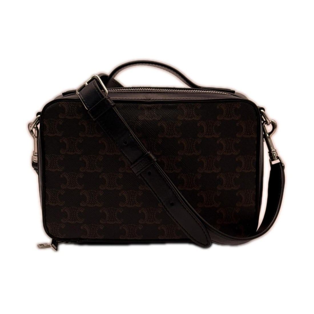 CELINE Triomphe Canvas Messenger Box 113872EVJ Shoulder Bag Brown Black Leather Men's: --- Catalog ---Category: SizeSize (HxWxD): 13.5cm x 21cm x 7cm / 5.31'' x 8.26'' x 2.75''Strap Length: 122cm / 48.03''Handle Length: 12cm / 4.72''Category: DesignType: Shoulder bagColor: Black, BrownG