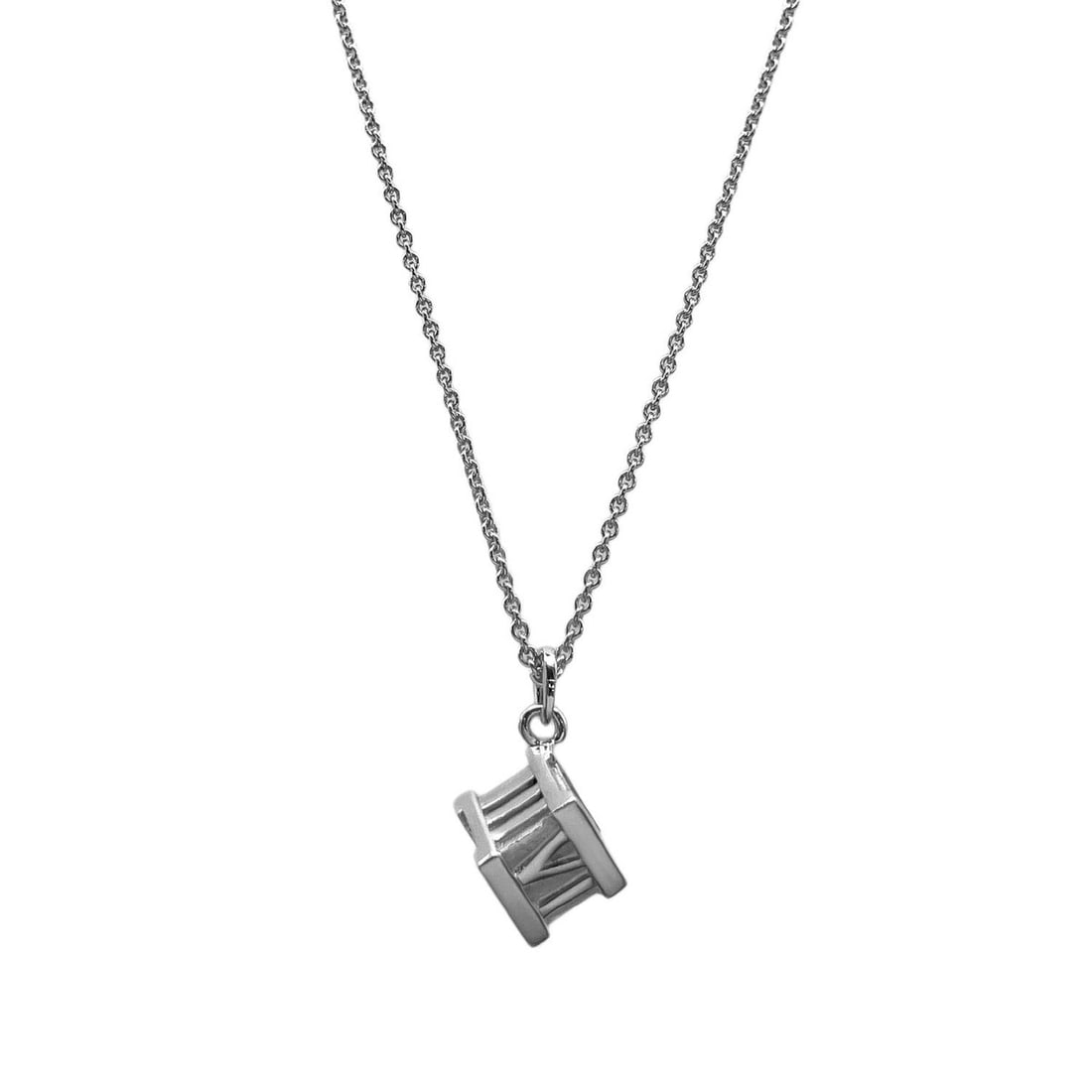 TIFFANY&Co. Tiffany Atlas Cube Necklace Pendant SV925 Silver Men's Women's: --- Catalog ---Category: SizePendant Size: 10mm x 10mm / 0.39'' x 0.39''Neck Circumference: 40.5 cm / 15.94''Category: DesignColor: SilverGender: Men,WomenMaterial: Silver 925Pendant Type: PendantNeck