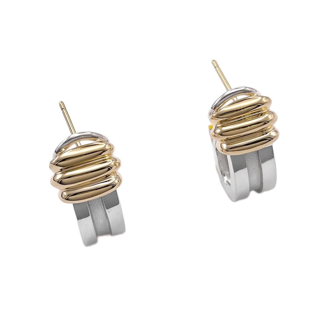 TIFFANY&Co. Tiffany Atlas Grooved Double Line Earrings, SV925 18K Yellow Gold, Silver, Women's: --- Catalog ---Category: SizeSize (HxWxD): 20.00mm x 9.00mm / 0.79'' x 0.35''Category: DesignType: Stud earringsColor: Gold, SilverGender: WomenMaterial: Silver 925, Yellow gold (18K)Category: General