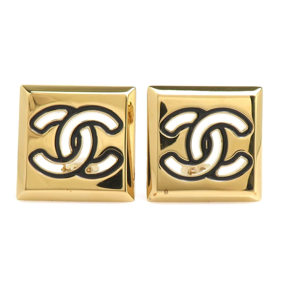 Chanel earrings, metal, gold, black, women's, r11340i: --- Catalog ---Category: SizeSize (HxWxD): 30.00mm x 30.00mm / 1.18'' x 1.18''Category: DesignType: Clip earringsColor: Black, GoldGender: WomenMaterial: MetalCategory: GeneralBrand: ChanelCountry of 