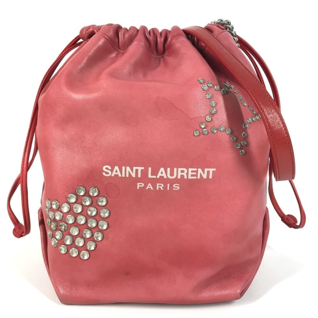 Yves Saint Laurent SAINT LAURENT PARIS 538448 Teddy Studded Logo Heart Star Crossbody Chain Bag: --- Catalog ---Category: SizeSize (HxWxD): 31.5cm x 31cm x 18cm / 12.4'' x 12.2'' x 7.08''Category: DesignType: Shoulder bagColor: Red colorGender: WomenMaterial: Leather Category: GeneralMPN: 538448B