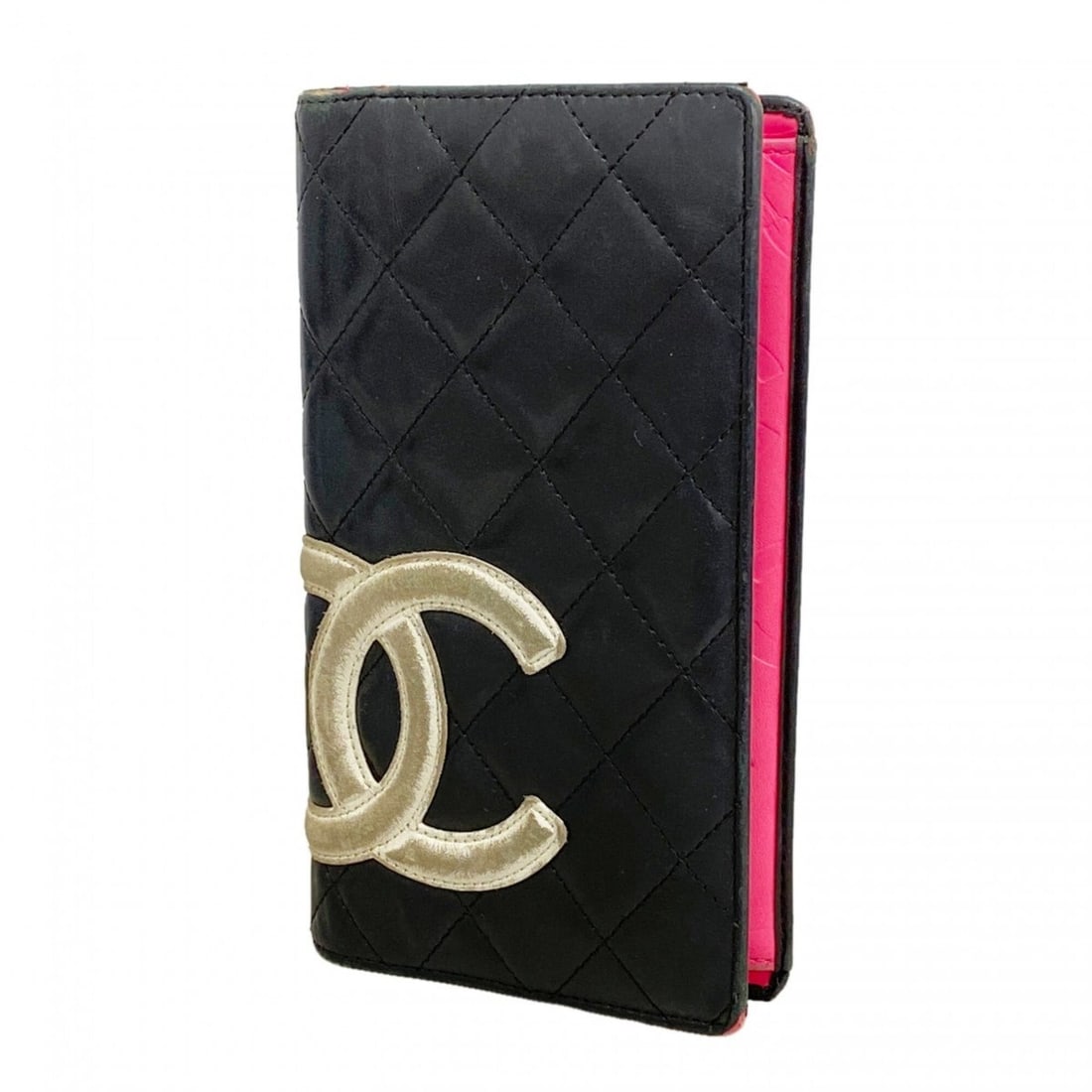 Chanel Cambon Lambskin Long Wallet, Black/White, Women's: --- Catalog ---Category: SizeSize (HxWxD): 10cm x 18cm x 2cm / 3.93'' x 7.08'' x 0.78''Category: DesignType: Long wallet (bi-fold)Color: Black, WhiteGender: WomenMaterial: Leather Leather/Fur Type: La