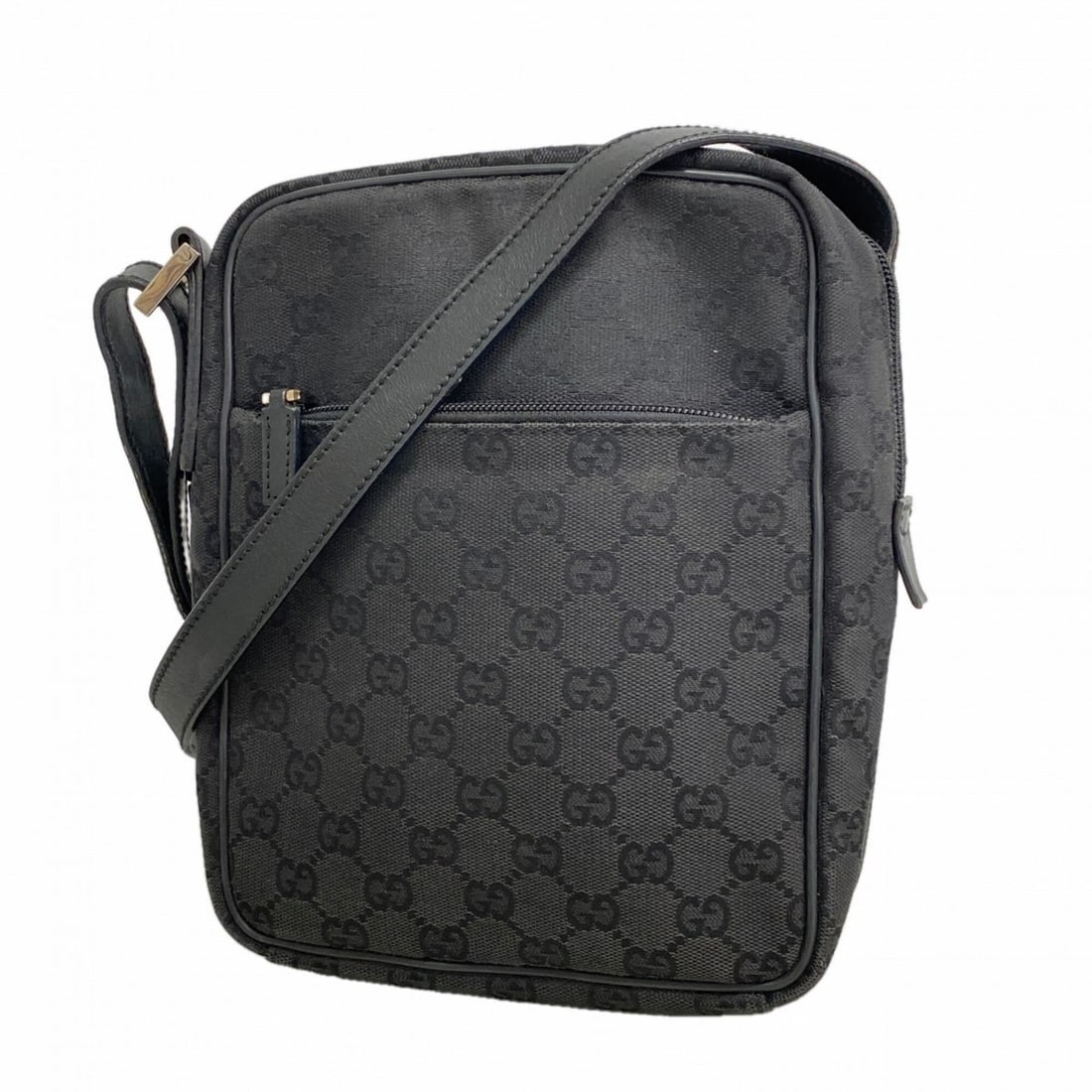 Gucci GG Canvas Shoulder Bag 03136, Black, Women's: --- Catalog ---Category: SizeSize (HxWxD): 23cm x 18cm x 8.5cm / 9.05'' x 7.08'' x 3.34''Category: DesignType: Shoulder bagColor: BlackGender: WomenMaterial: Canvas Hardware Color: SilverCategory: Gen