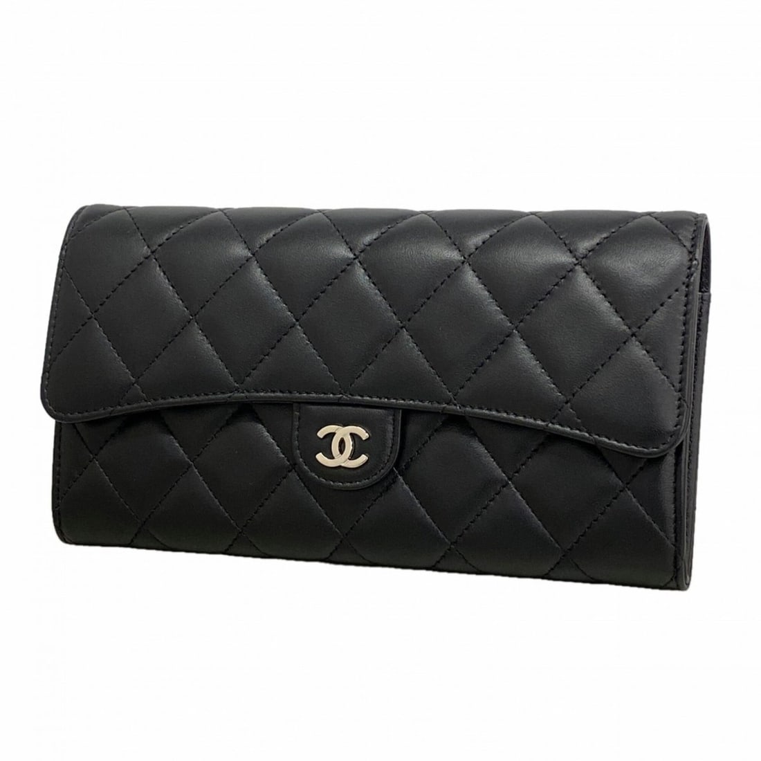 Chanel long wallet, Matelassé lambskin, black, women's.: --- Catalog ---Category: SizeSize (HxWxD): 11.5cm x 19.5cm x 3cm / 4.52'' x 7.67'' x 1.18''Category: DesignType: Long wallet (bi-fold)Color: BlackGender: WomenMaterial: Leather Leather/Fur Type: Lambs