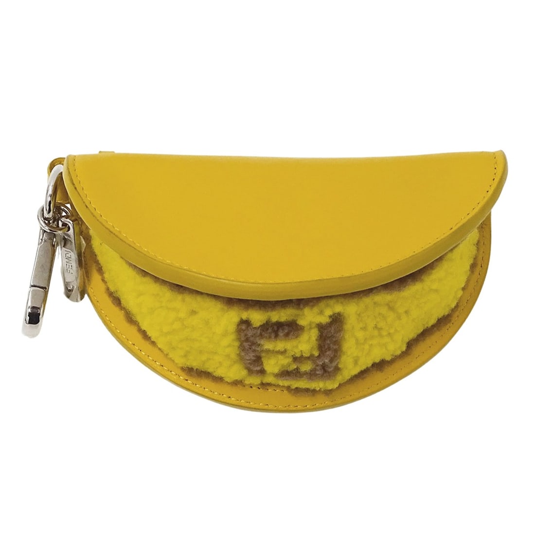Fendi handbag/pouch for women, brand name, leather and wool, yellow, 7AR706, taco motif, yellow.: --- Catalog ---Category: SizeSize (HxWxD): 7cm x 13cm x 6cm / 2.75'' x 5.11'' x 2.36''Category: DesignType: Handbag, PouchColor: YellowGender: WomenMaterial: Leather , Wool Category: GeneralMPN: 7AR70