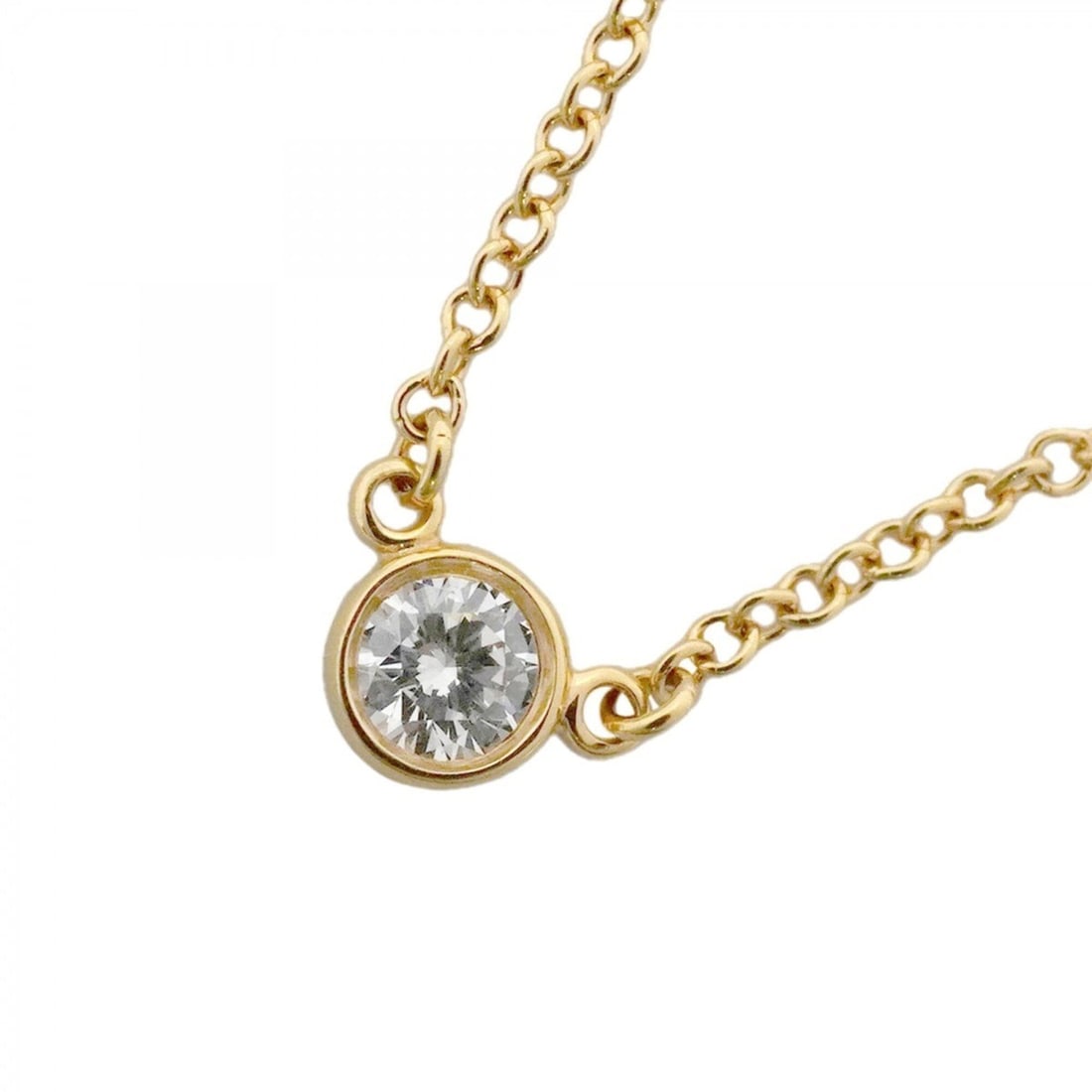Tiffany & Co. By the Yard Necklace, 1PD (18K Yellow Gold) Diamond, Women's: --- Catalog ---Category: SizePendant Size: 4.2mm x 3.9mm / 0.16'' x 0.15''Neck Circumference: 40.5 cm / 15.94''Category: DesignStone: DiamondGender: WomenMaterial: Yellow gold (18K)Necklace Type: Neck