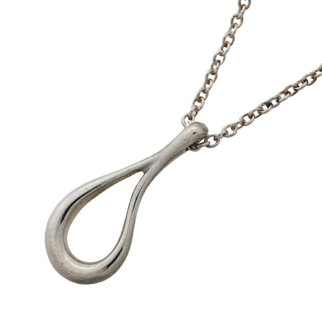 Tiffany & Co. Teardrop Necklace, Sterling Silver 925, Women's: --- Catalog ---Category: SizePendant Size: 16.8mm x 7.4mm / 0.66'' x 0.29''Neck Circumference: 41 cm / 16.14''Category: DesignGender: WomenMaterial: Silver 925Necklace Type: NecklaceCategory: GeneralB