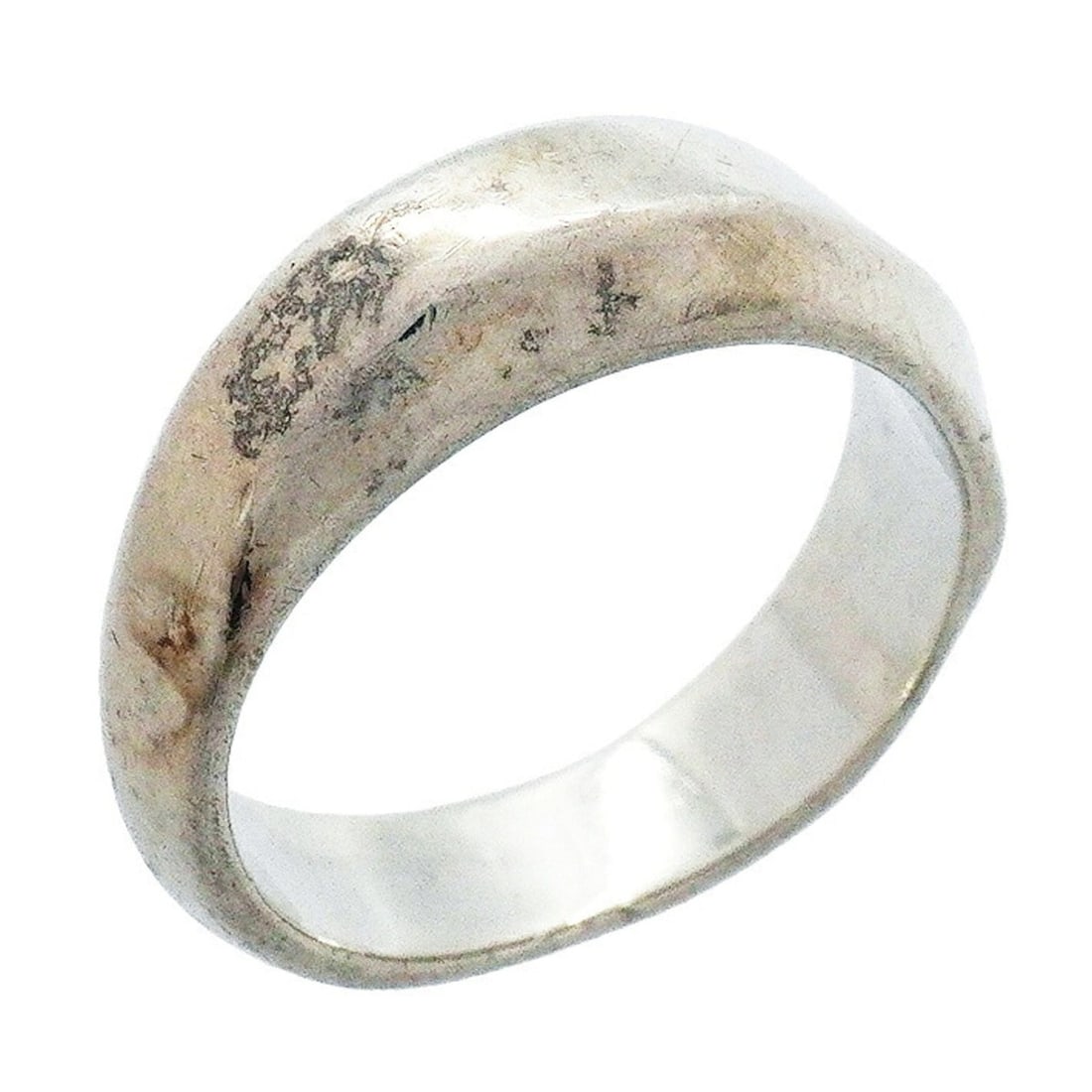 Tiffany & Co. Knife Edge Ring, Sterling Silver 925, Size 9, Women's: --- Catalog ---Category: SizeJP Size: 9US Size: 5Category: DesignType: Band ringGender: WomenMaterial: Silver 925Category: GeneralBrand: Tiffany--- Item List ---Section: ConditionRanking: Rank AB Used