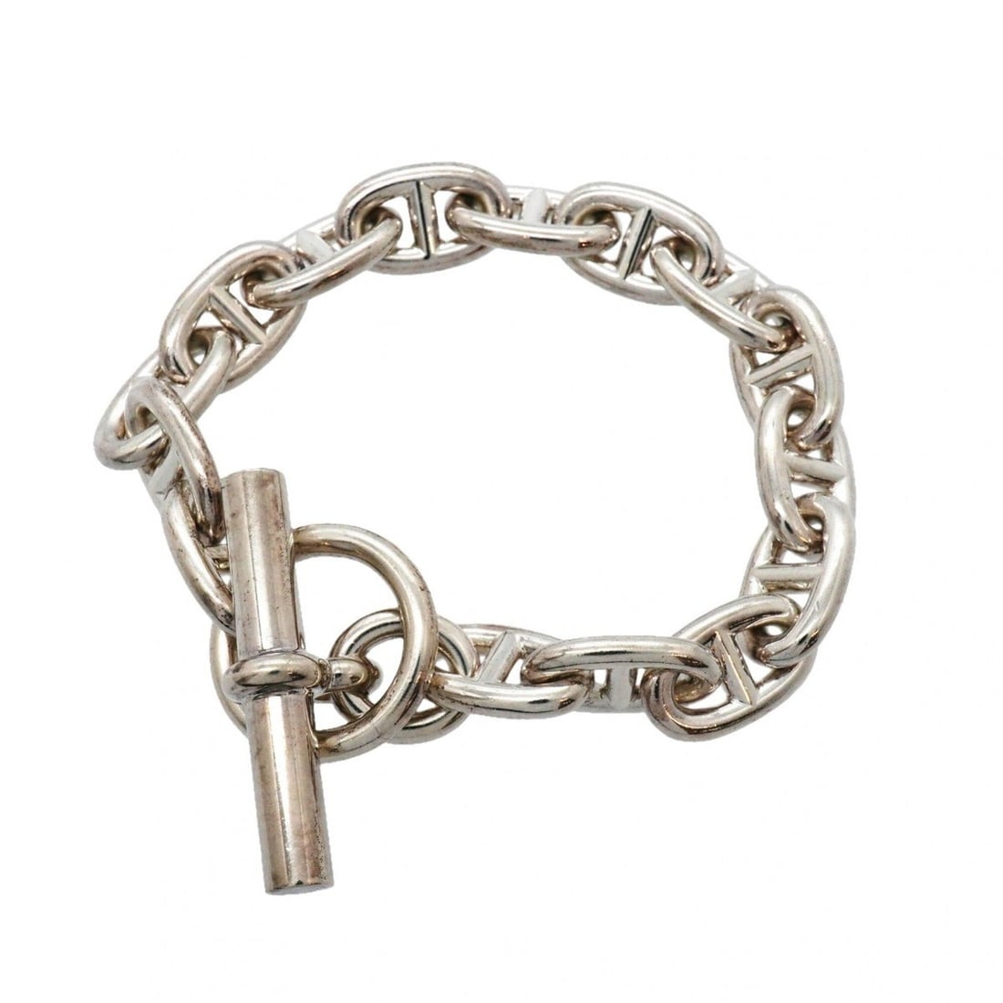 Hermes Chaine d'Ancre MM Bracelet, 15 links, Sterling Silver 925, Men's/Women's: --- Catalog ---Category: SizeLength: 16cm / 6.29''Category: DesignType: Charm braceletGender: Men,WomenMaterial: Silver 925Category: GeneralBrand: Hermes--- Item List ---Section: ConditionRanking: Ran