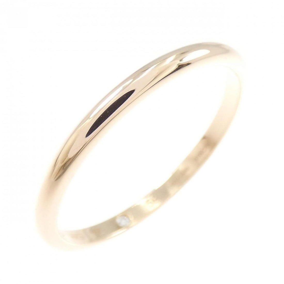 Bvlgari Roma Amor Ring: --- Catalog ---Category: SizeJP Size: 19US Size: 9.5Category: DesignType: Band ringGender: Women,MenMaterial: Pink gold (18K)Category: GeneralBrand: Bvlgari--- Item List ---Section: ConditionRanking: