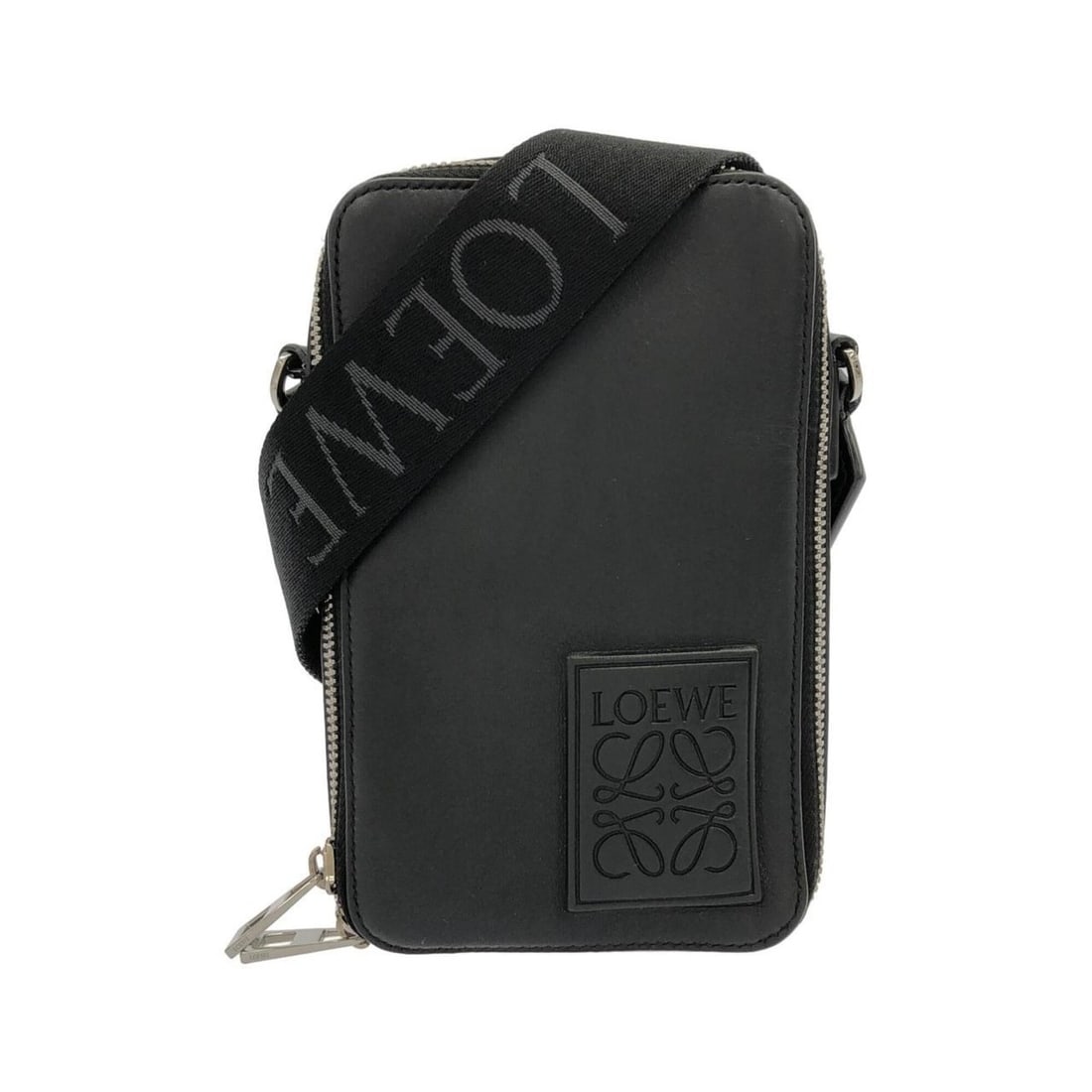 Loewe Vertical Crossbody Pocket C565S59X03 Shoulder Bag: --- Catalog ---Category: SizeSize (HxWxD): 18cm x 11.5cm x 3.5cm / 7.08'' x 4.52'' x 1.37''Category: DesignType: Shoulder bagColor: BlackGender: Women,MenMaterial: Leather Category: GeneralBrand: