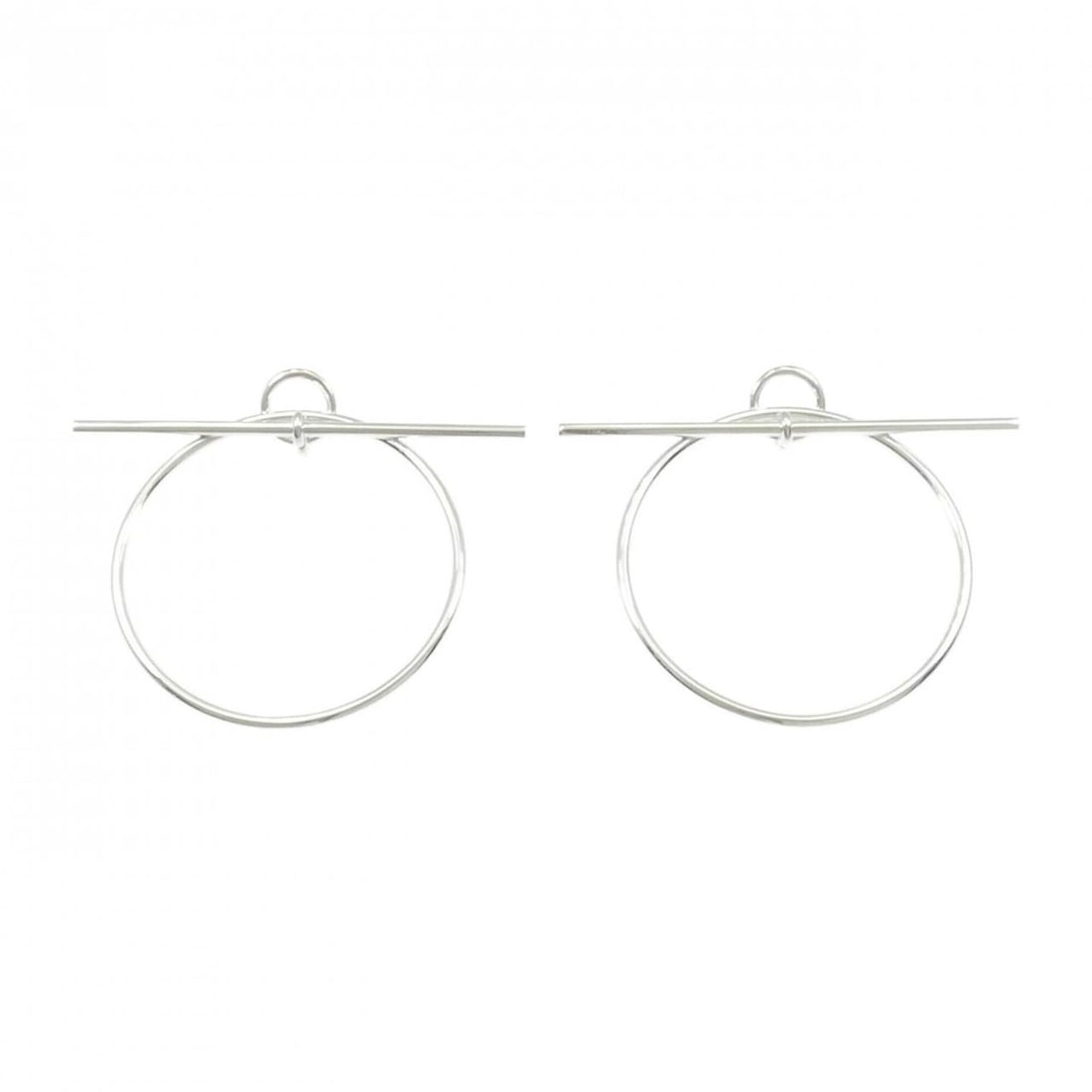 Hermes Echappet Earrings: --- Catalog ---Category: SizeSize (HxWxD): 50.80mm x 58.00mm / 2.00'' x 2.28''Category: DesignType: Stud earringsGender: WomenMaterial: Silver 925Category: GeneralBrand: Hermes--- Item List