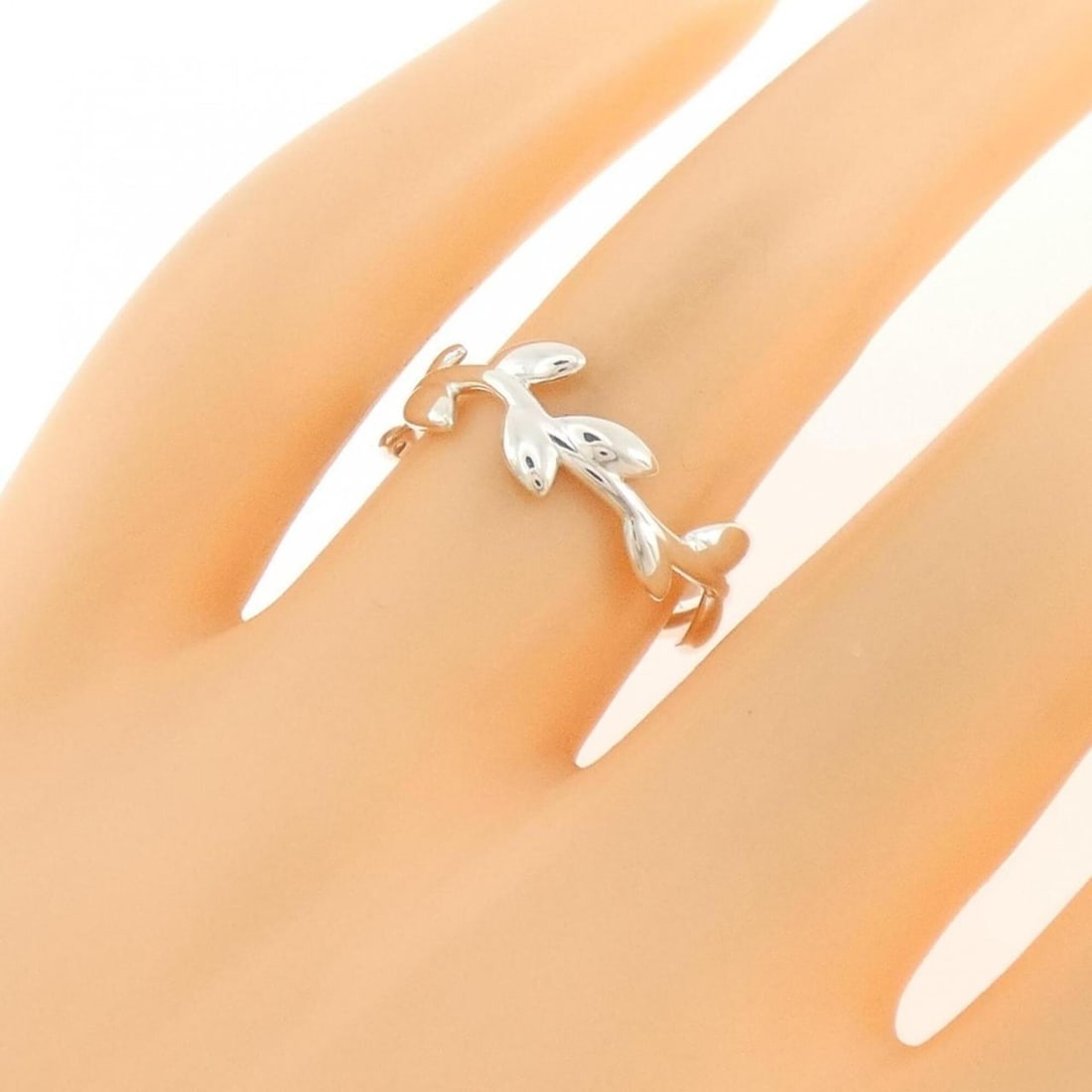 Tiffany Olive Leaf Ring - 4