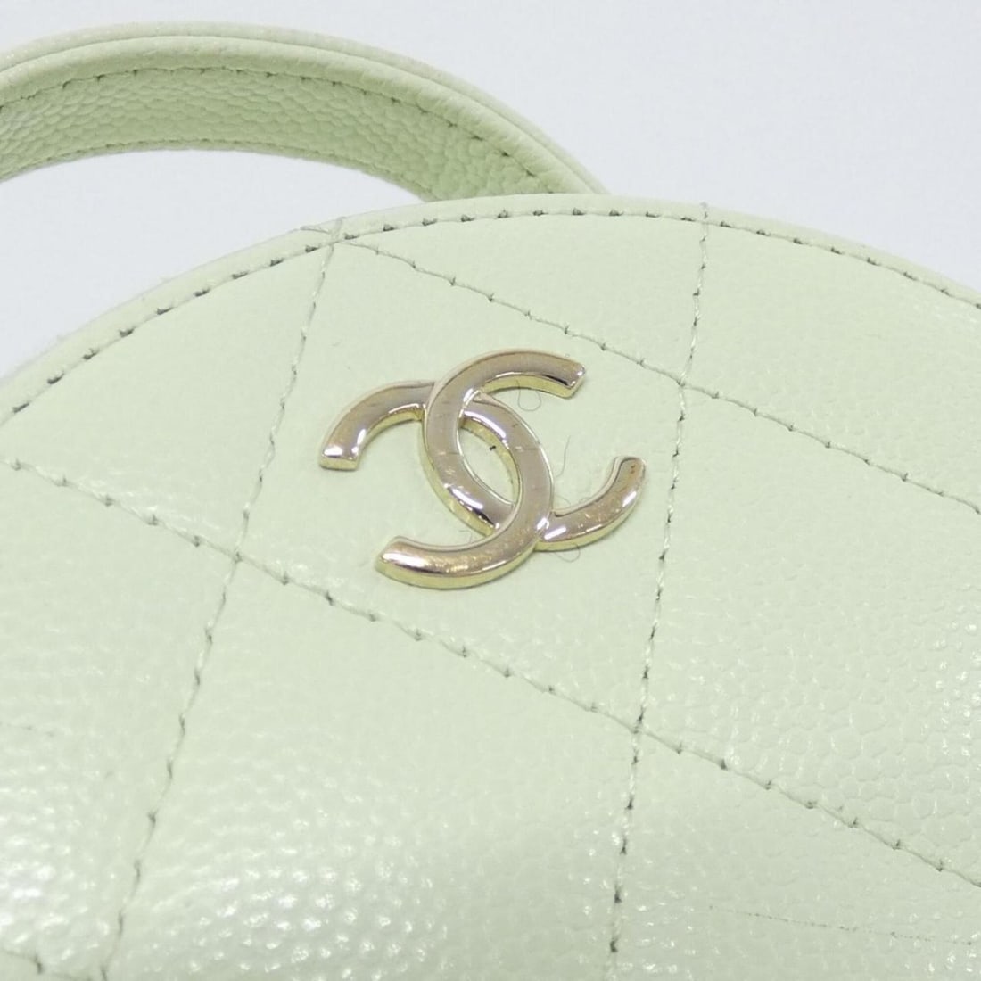 Chanel AP2502 Shoulder Bag - 5