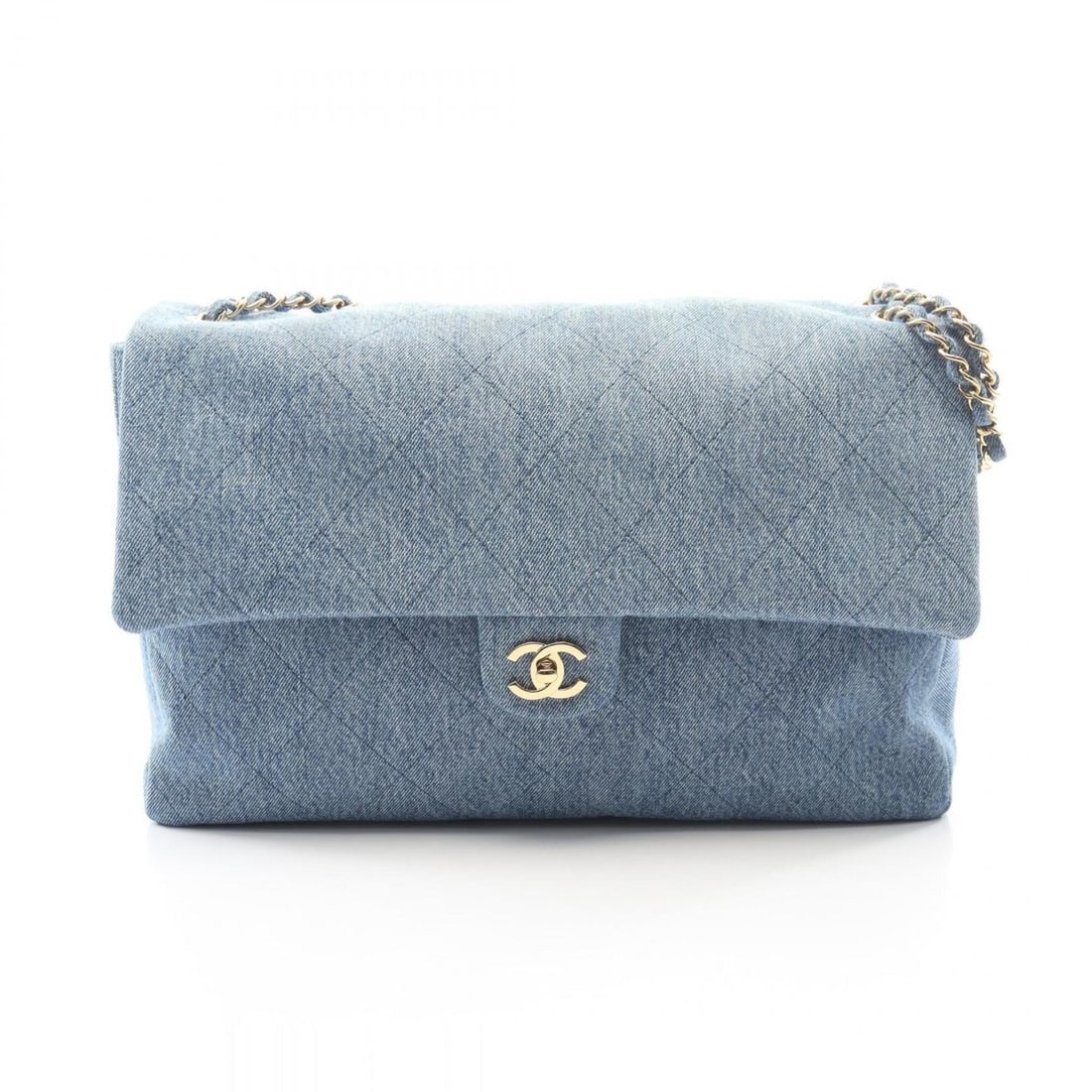 Chanel Jumbo Matelassé Shoulder Bag/Handbag, Denim, Women's, Blue: --- Catalog ---Category: SizeSize (HxWxD): 26cm x 38cm x 10cm / 10.23'' x 14.96'' x 3.93''Category: DesignType: Handbag, Shoulder bagColor: BlueGender: WomenMaterial: Denim Category: GeneralBrand: Cha