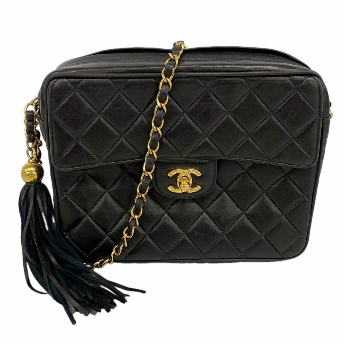 Chanel Matelassé Shoulder Bag with Chain Strap, Brilliant Lambskin, Black, Women's: --- Catalog ---Category: SizeSize (HxWxD): 18cm x 22cm x 7cm / 7.08'' x 8.66'' x 2.75''Category: DesignType: Shoulder bagColor: BlackGender: WomenMaterial: Leather Hardware Color: GoldLeather/Fur Type