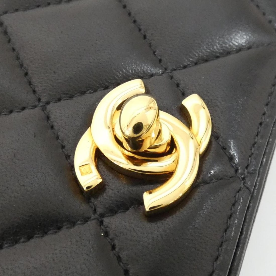 Chanel shoulder bag - 7