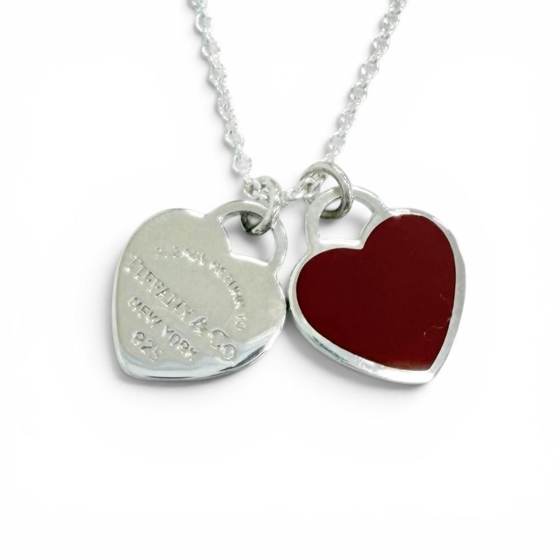 TIFFANY&Co. Tiffany Return to Mini Double Heart Tag Pendant Necklace, AG925 Silver, Red, Weight: --- Catalog ---Category: SizePendant Size: 11mm x 10mm / 0.43'' x 0.39''Neck Circumference: 40 cm - 45 cm / 15.74'' - 17.71''Category: DesignColor: Red color, SilverGender: WomenMaterial: Silver 925Ne