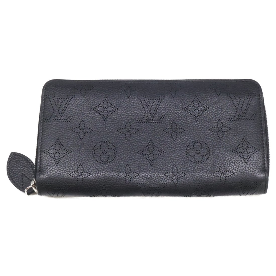 LOUIS VUITTON M61867 Zippy Wallet Mahina Long (with coin purse) Black Men's: --- Catalog ---Category: SizeSize (HxWxD): 10.5cm x 20cm x 2cm / 4.13'' x 7.87'' x 0.78''Category: DesignType: Long wallet (bi-fold)Color: BlackGender: MenMaterial: Mahina leather Category: GeneralBra