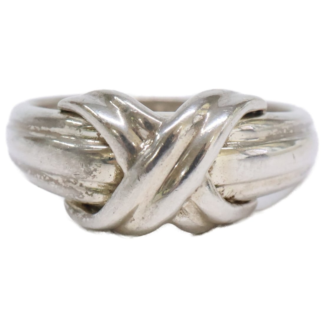 TIFFANY&Co. Tiffany 925 Signature Cross Ring, Silver, Women's: --- Catalog ---Category: SizeJP Size: 12US Size: 6.5Category: DesignType: Band ringColor: SilverGender: WomenMaterial: Silver 925Category: GeneralBrand: Tiffany--- Item List ---Section: ConditionRanki
